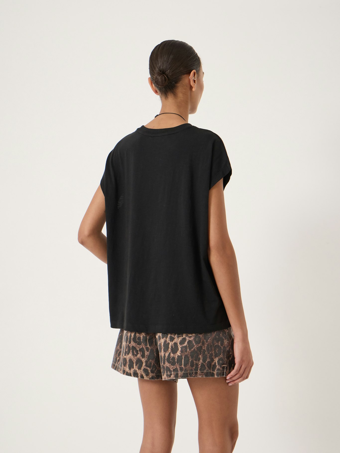 015084-2809-03 Aisling Cotton Slub T-Shirt