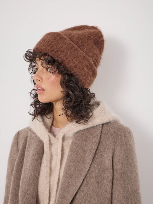 Alpaca-Blend Ribbed Beanie