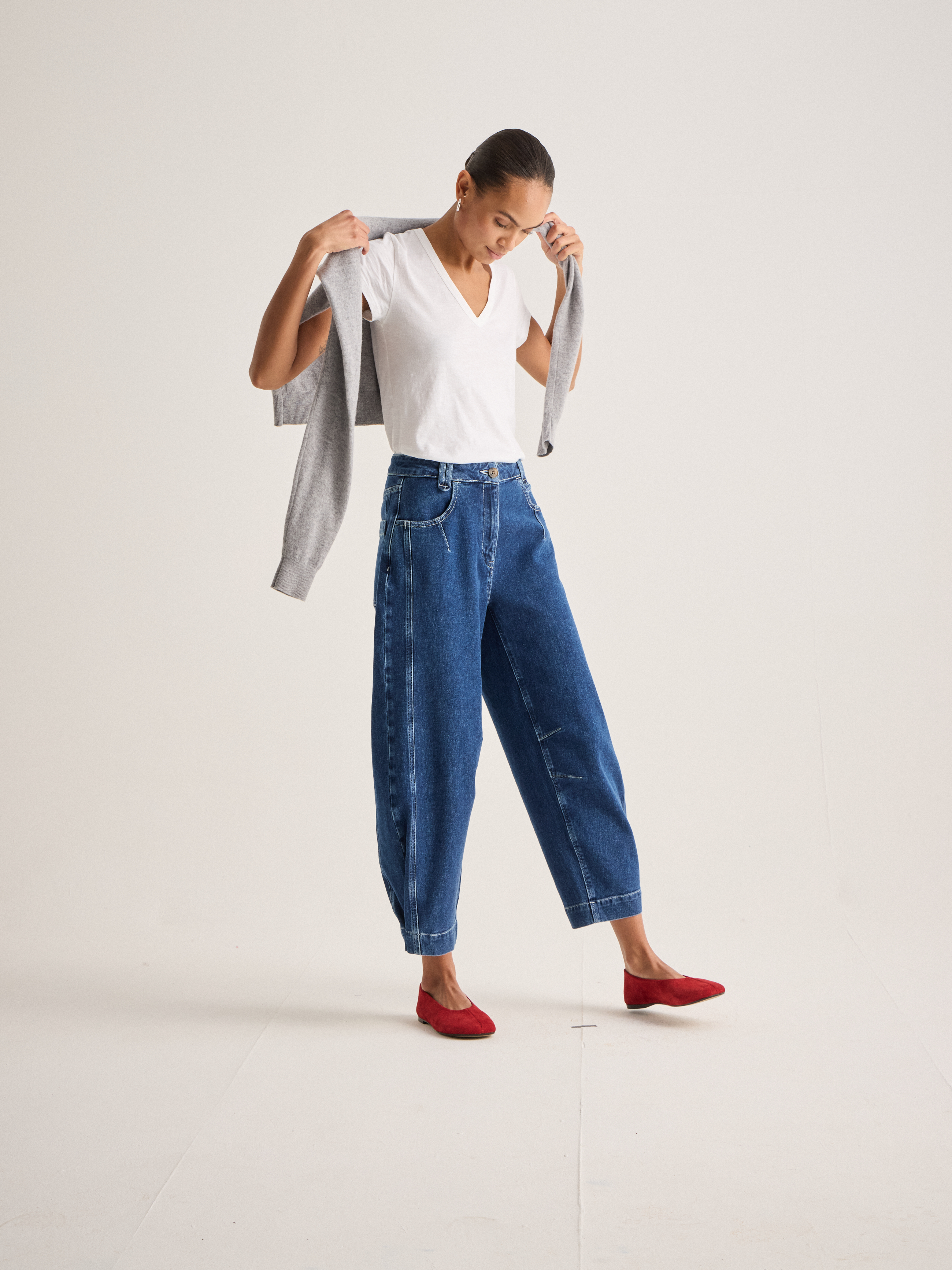 Bryce Seam Detail Barrel Leg Jeans