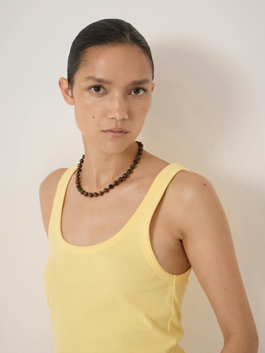 012669-0756-04 Scoop Neck Ribbed Vest