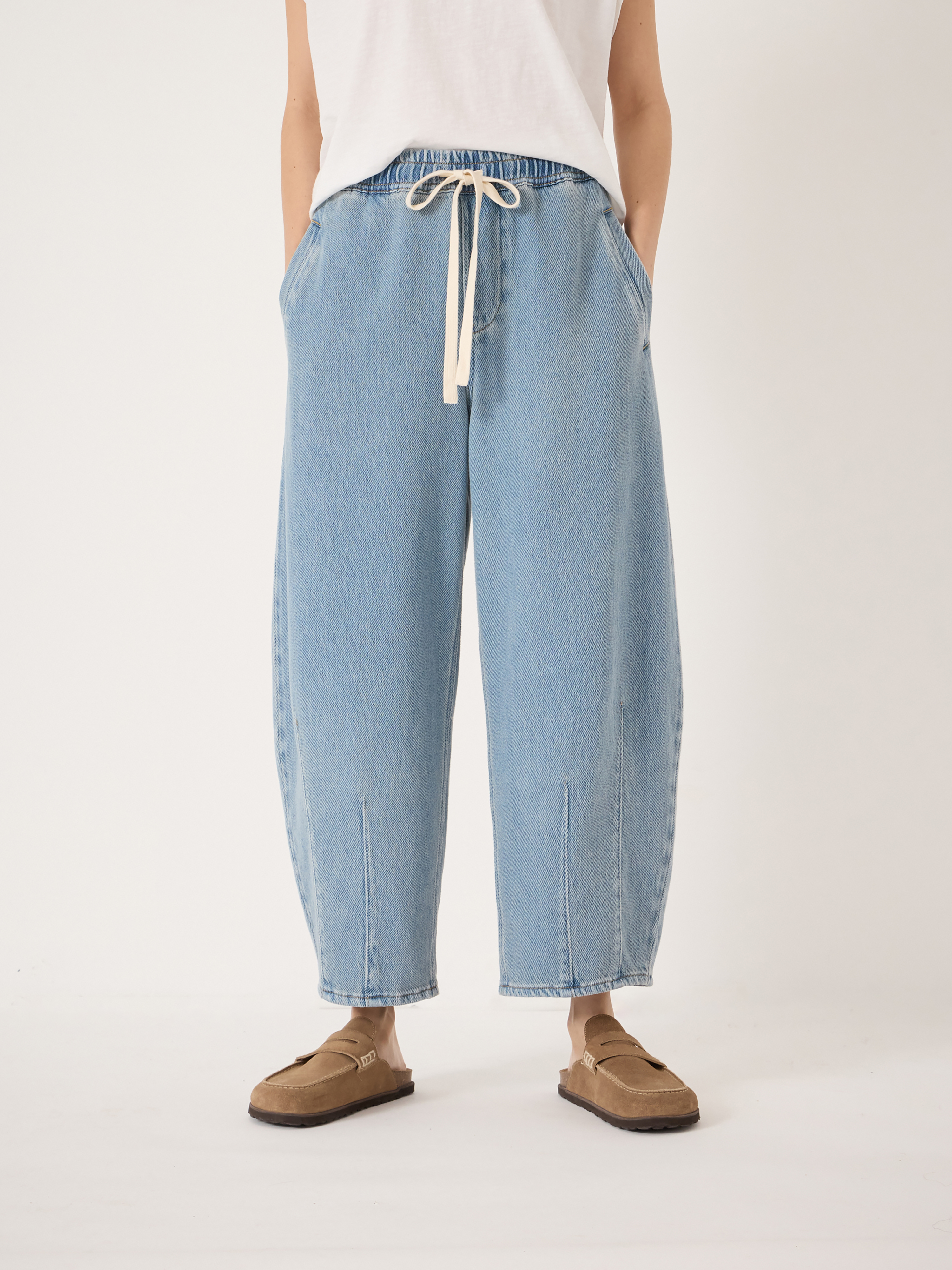 Supersoft Jackson Barrel Leg Jeans