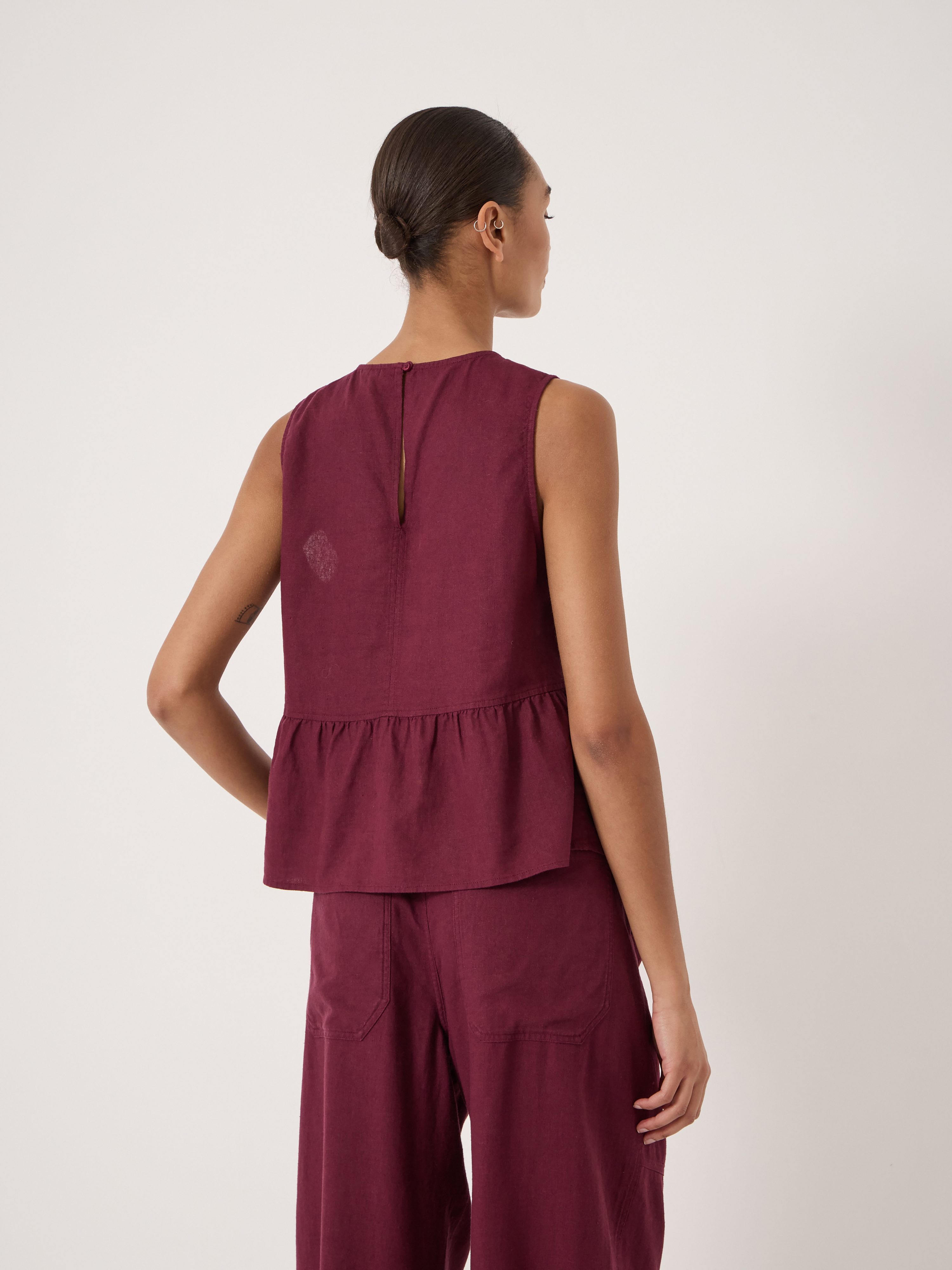 Nomie Halter Neck Linen Peplum Top