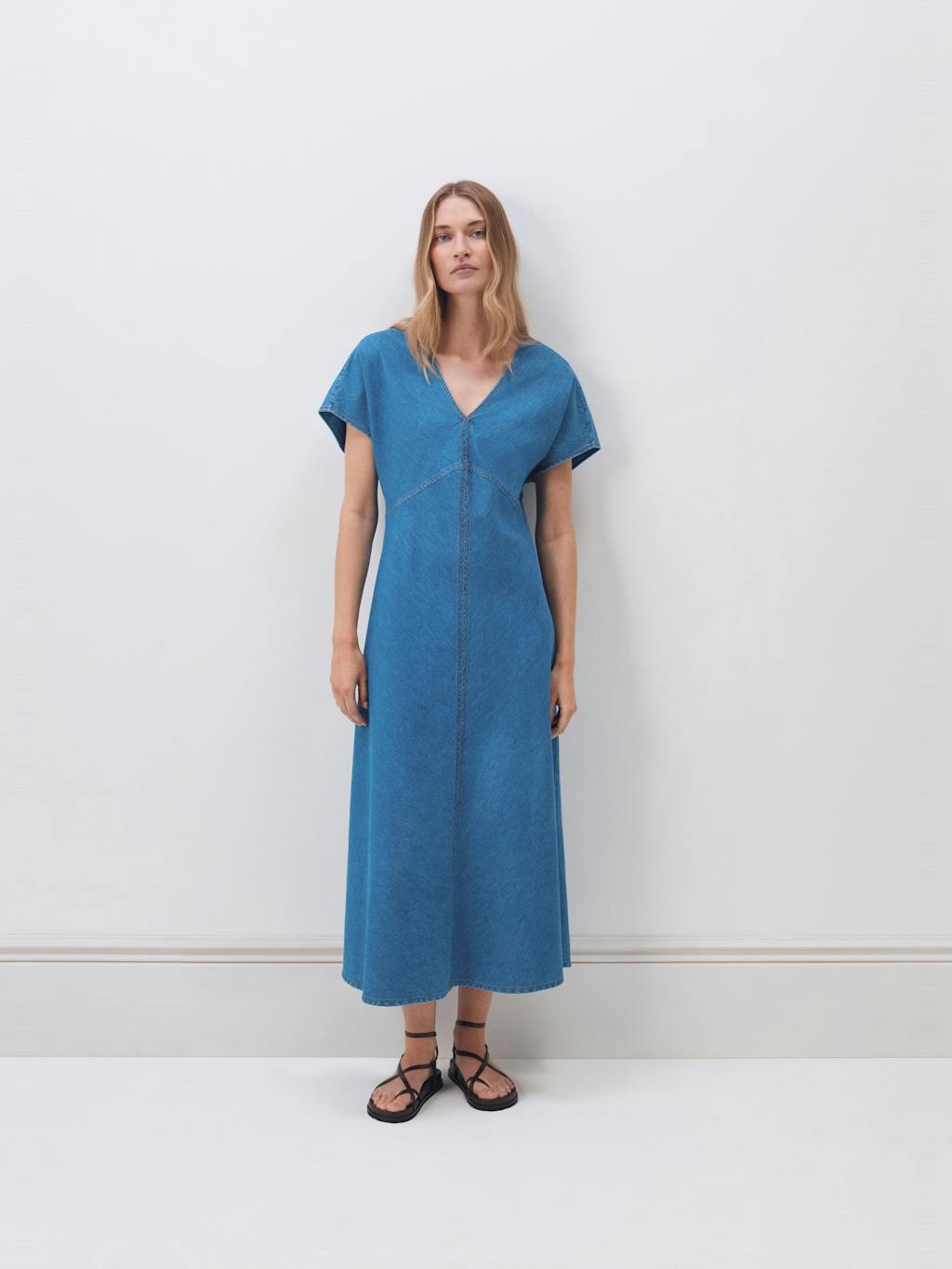 014042-2911-10 Grace V Neck Denim Dress