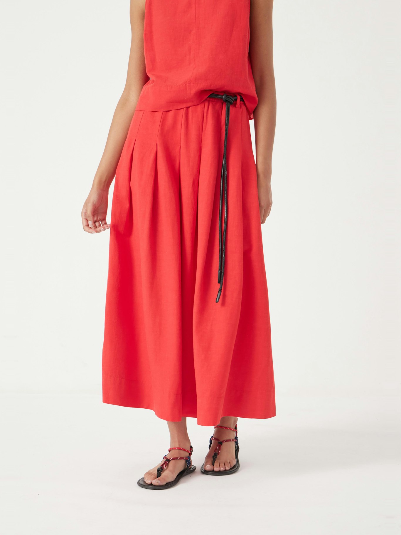 014053-1056-02 Ivy Pleated Linen Blend Midi Skirt