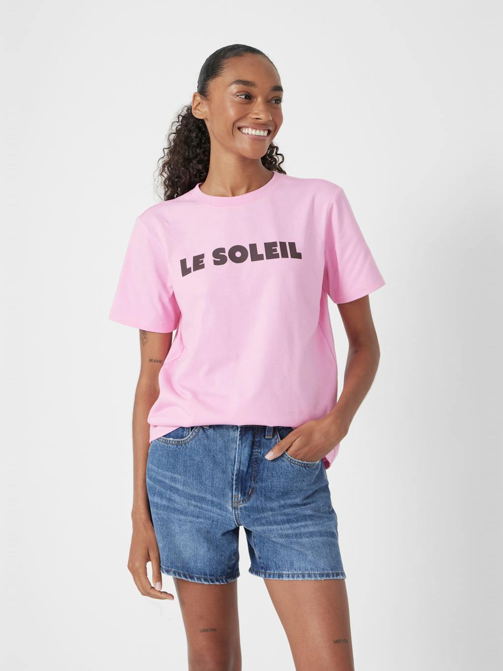 014068-1109-02 Le Soleil Graphic Cotton T-Shirt