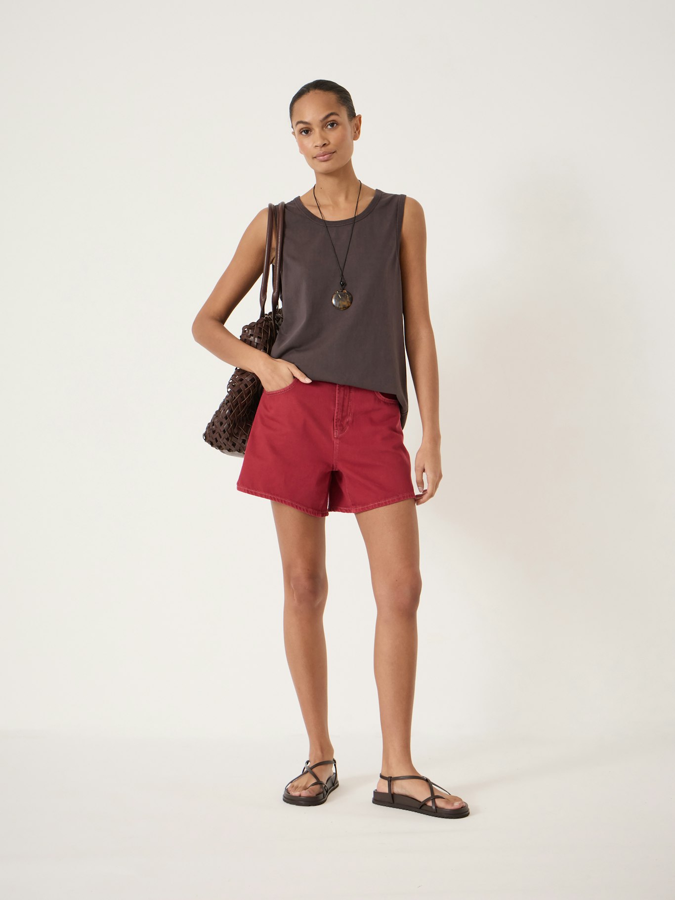 015336-1166-01 Essential Mid-Rise Denim Shorts