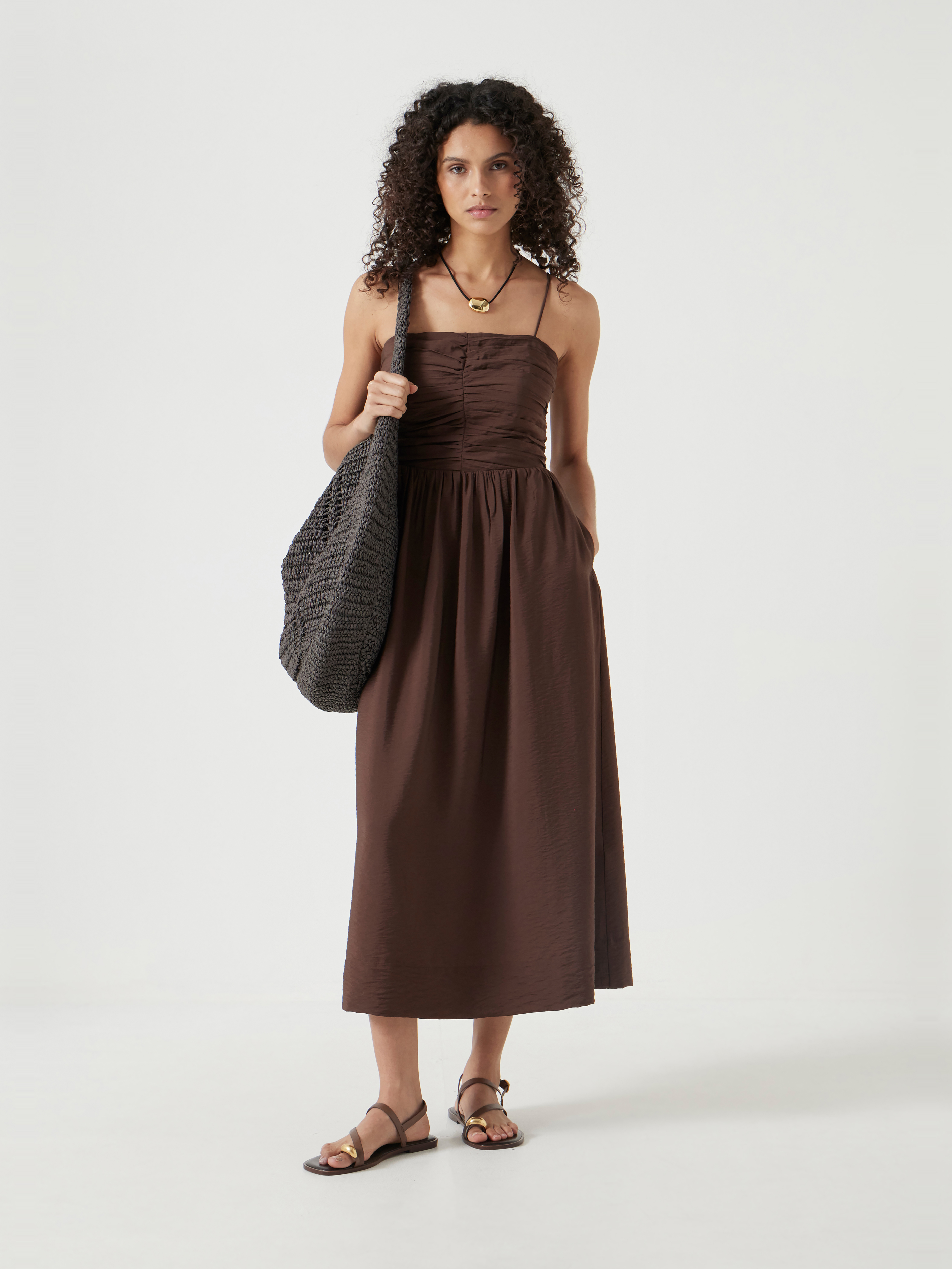 Air Flow Strappy Gathered Midi Dress