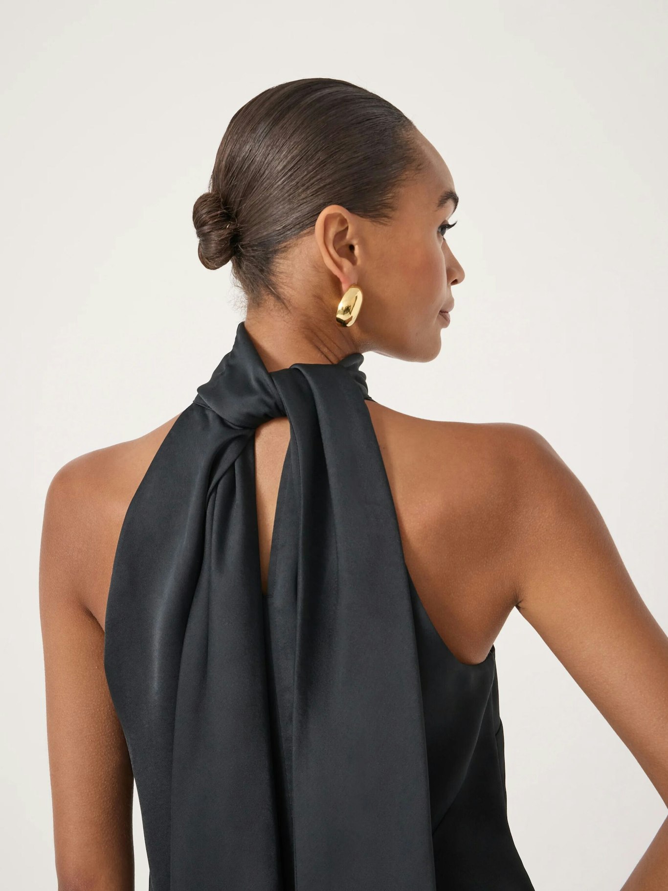014659-0456-03 Halter Neck Satin Top