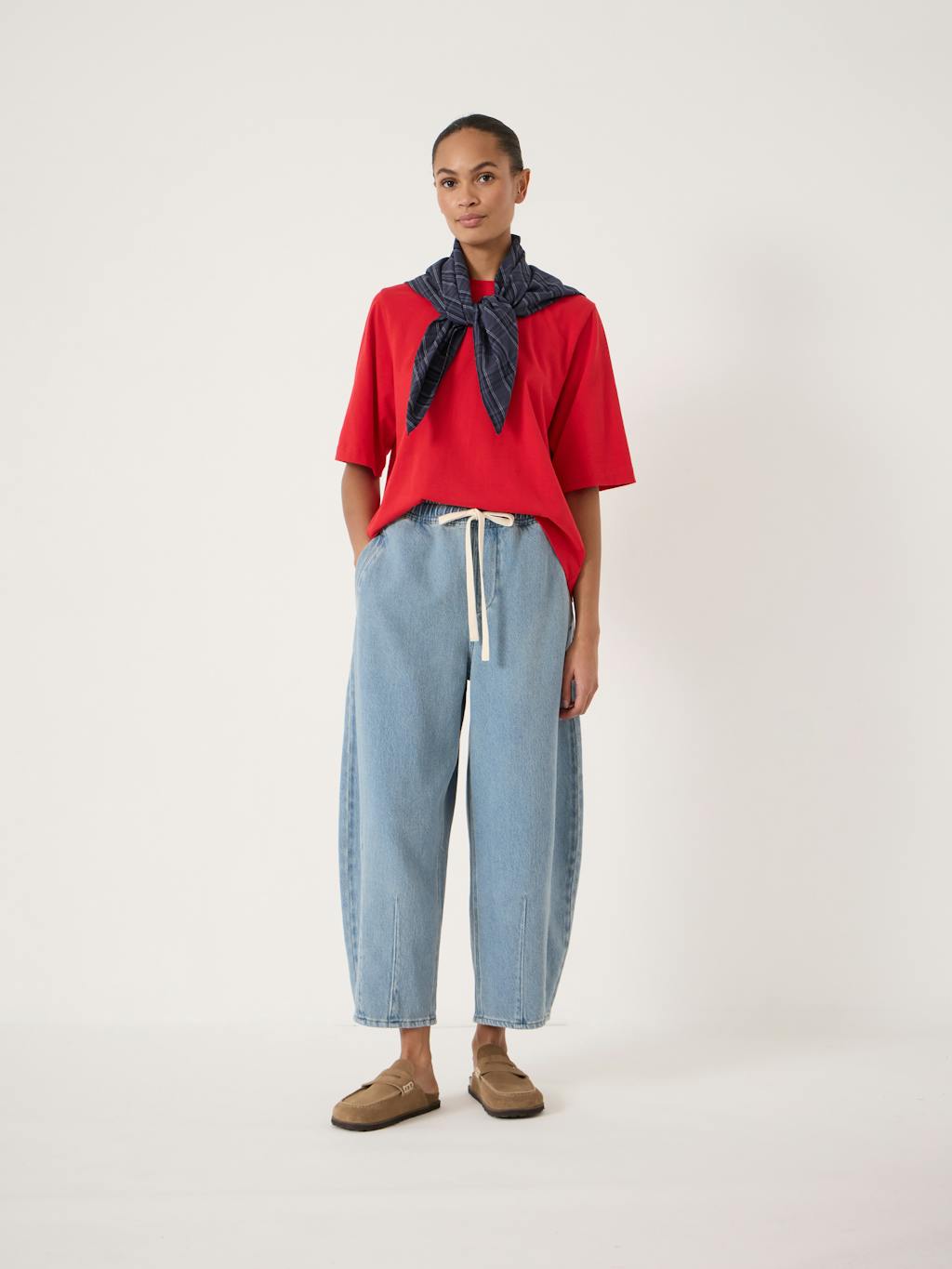 013228-0074-02 Romina Heavyweight Cotton T-Shirt