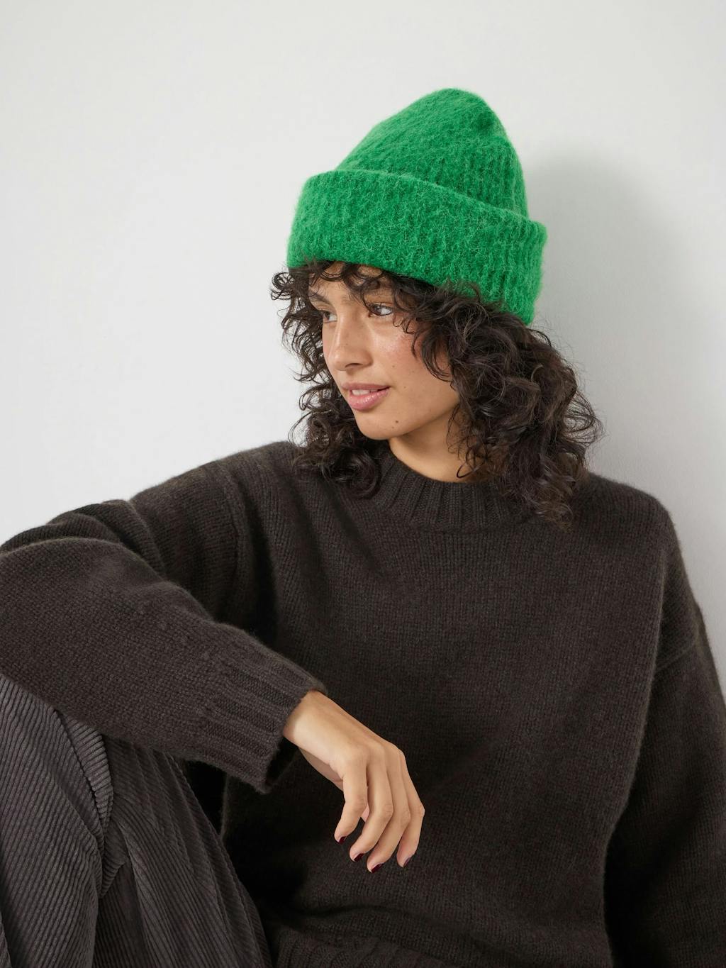 014170-2159-02 Alpaca-Blend Ribbed Beanie