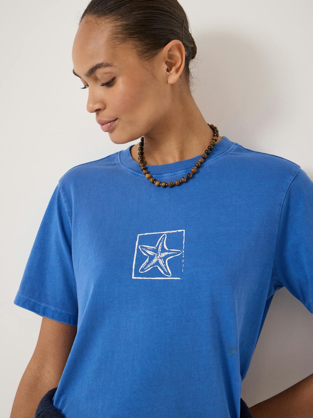 014921-1756-04 Starfish Graphic T-Shirt