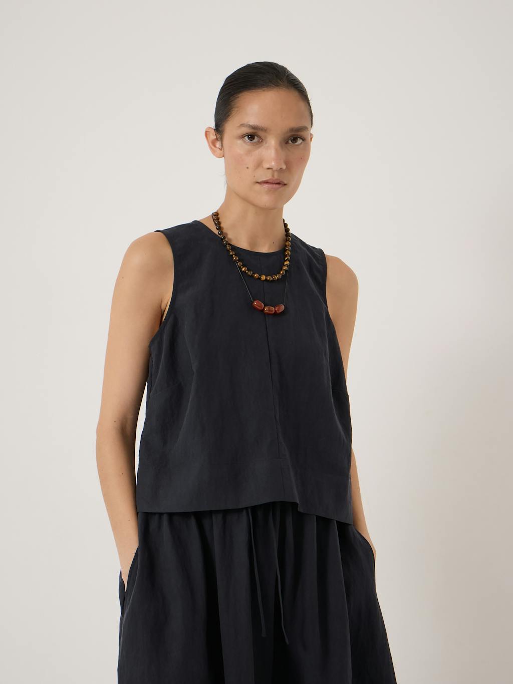 015103-1658-01 Vera Shell Top