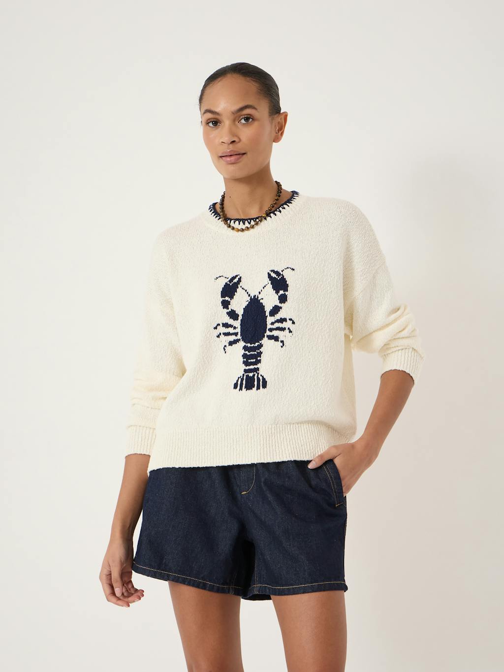 014597-0340-01 Hallie Crew Neck Lobster Graphic Knitted Jumper