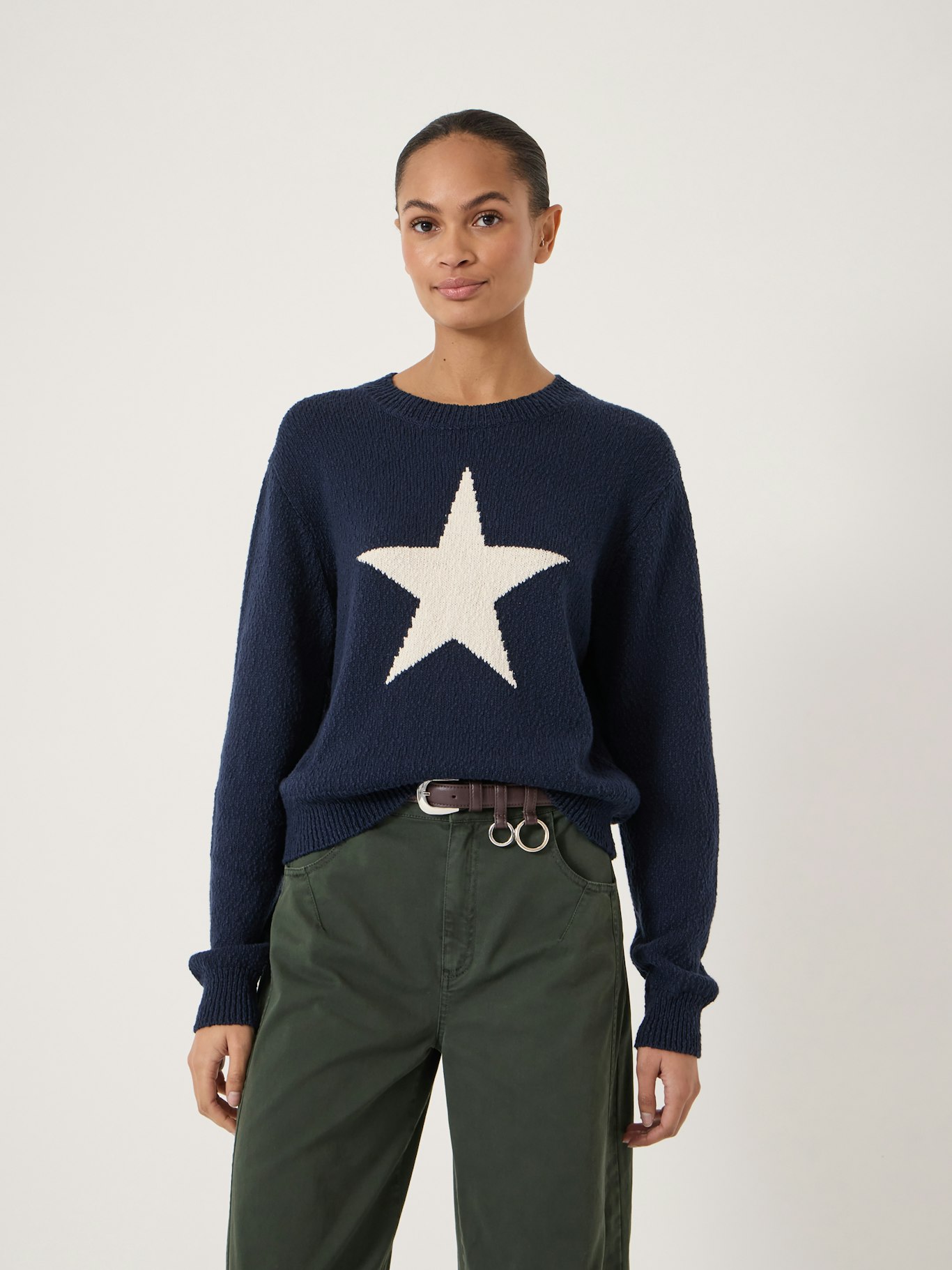 014711-1658-01 Hallie Crew Neck Star Graphic Jumper