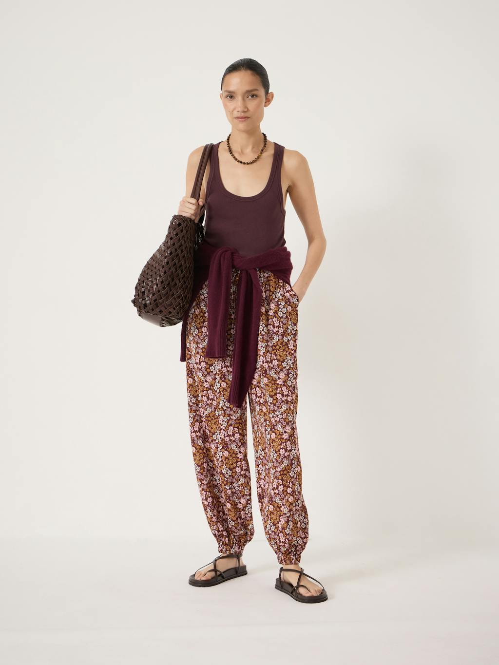 015099-4894-01 Nyra Printed Balloon Hem Trousers