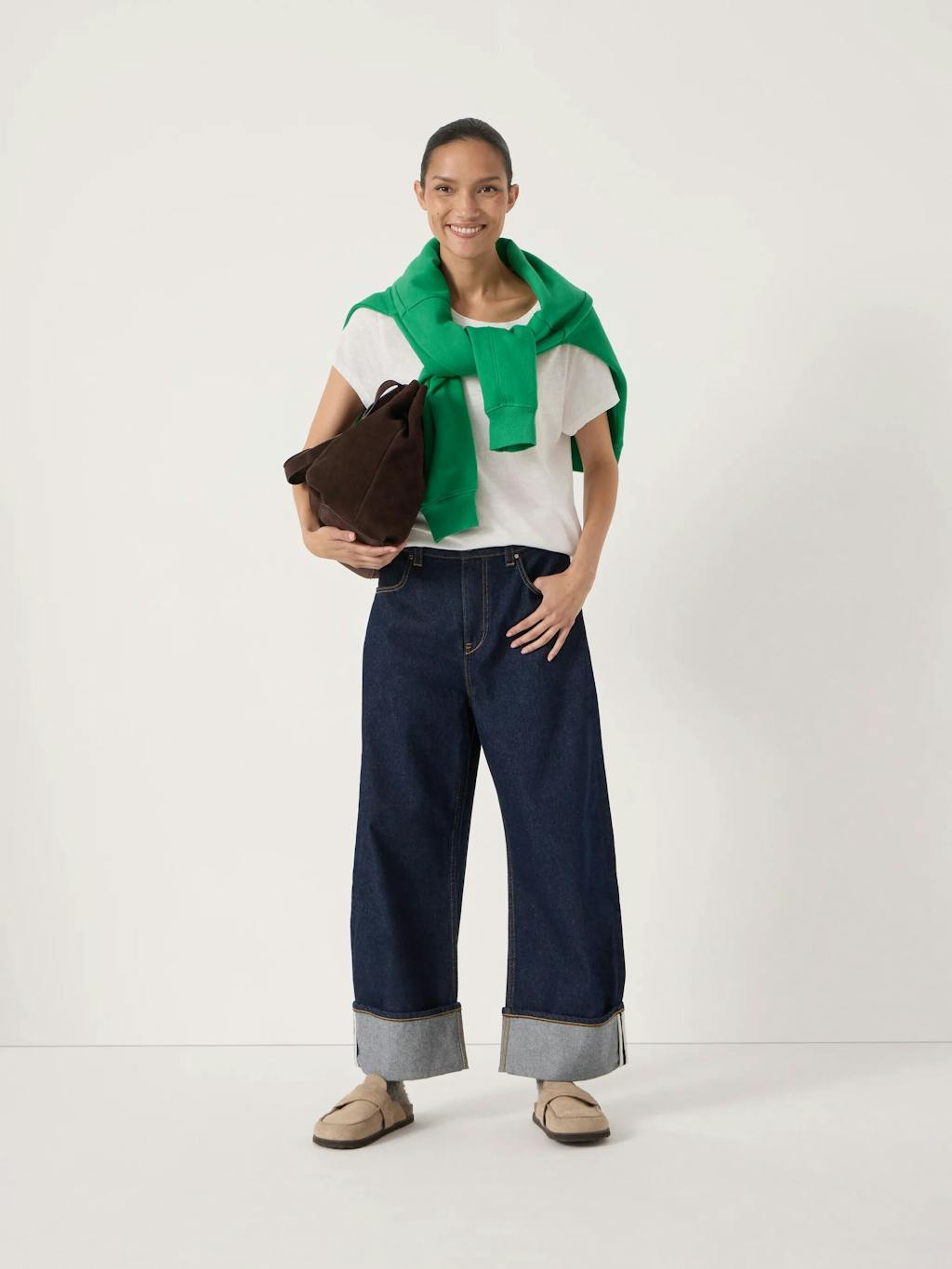 014048-4519-01 Faith Turn Up Barrel Leg Jeans