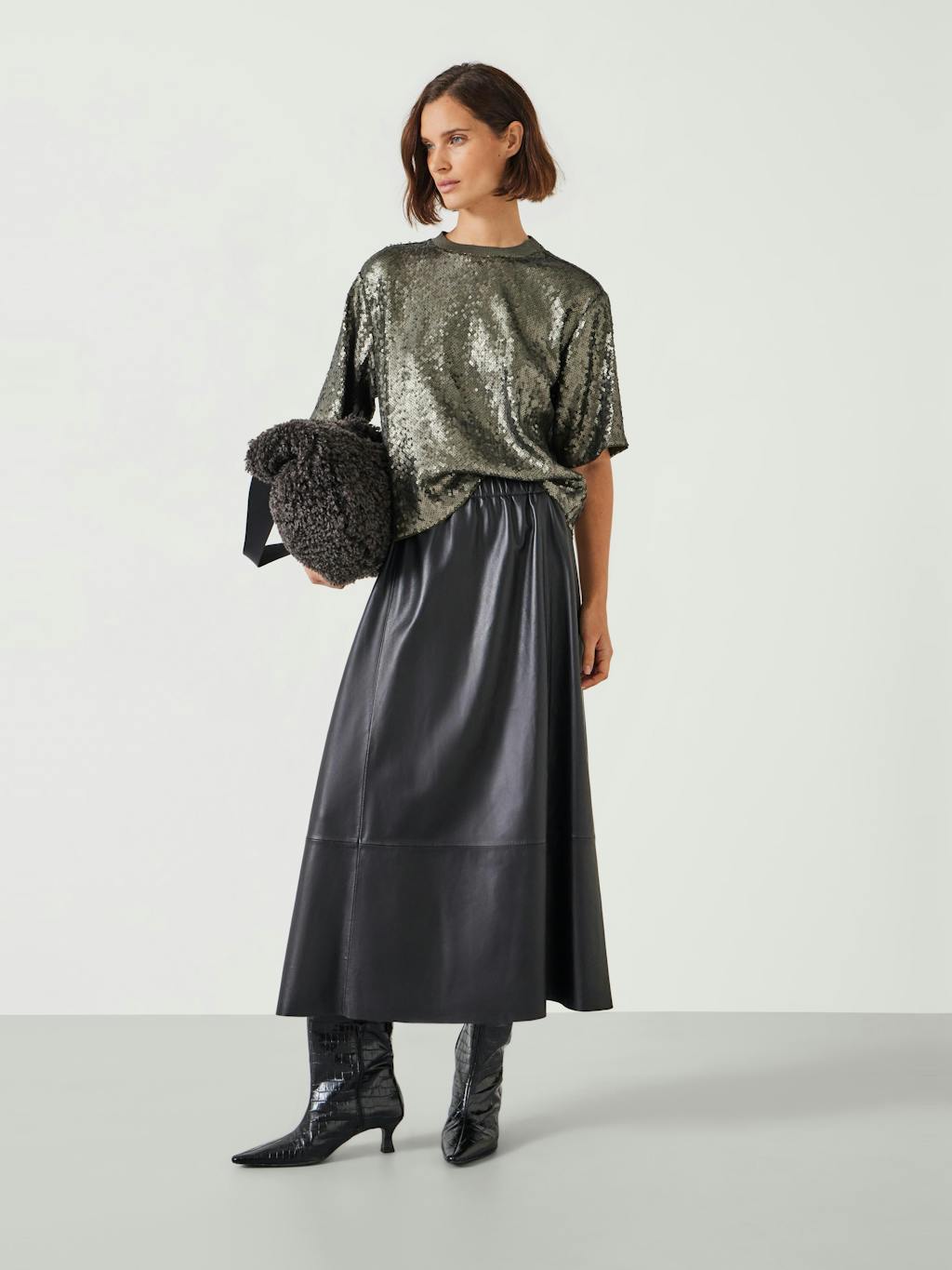 012682-4622-02 Holly Sequin T-Shirt