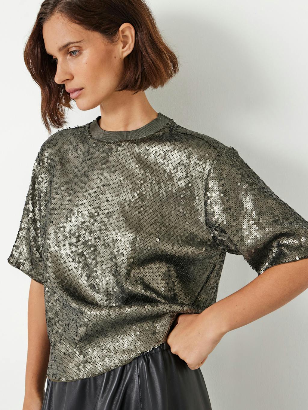 012682-4622-04 Holly Sequin T-Shirt