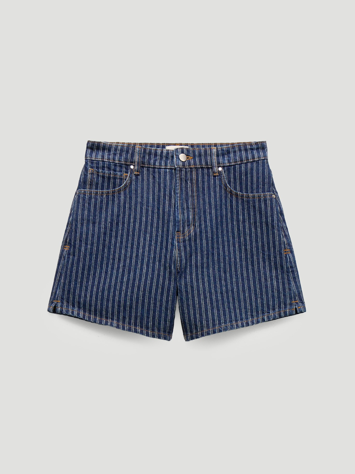 014464-4519-07 Essential Mid-Rise Denim Striped Shorts