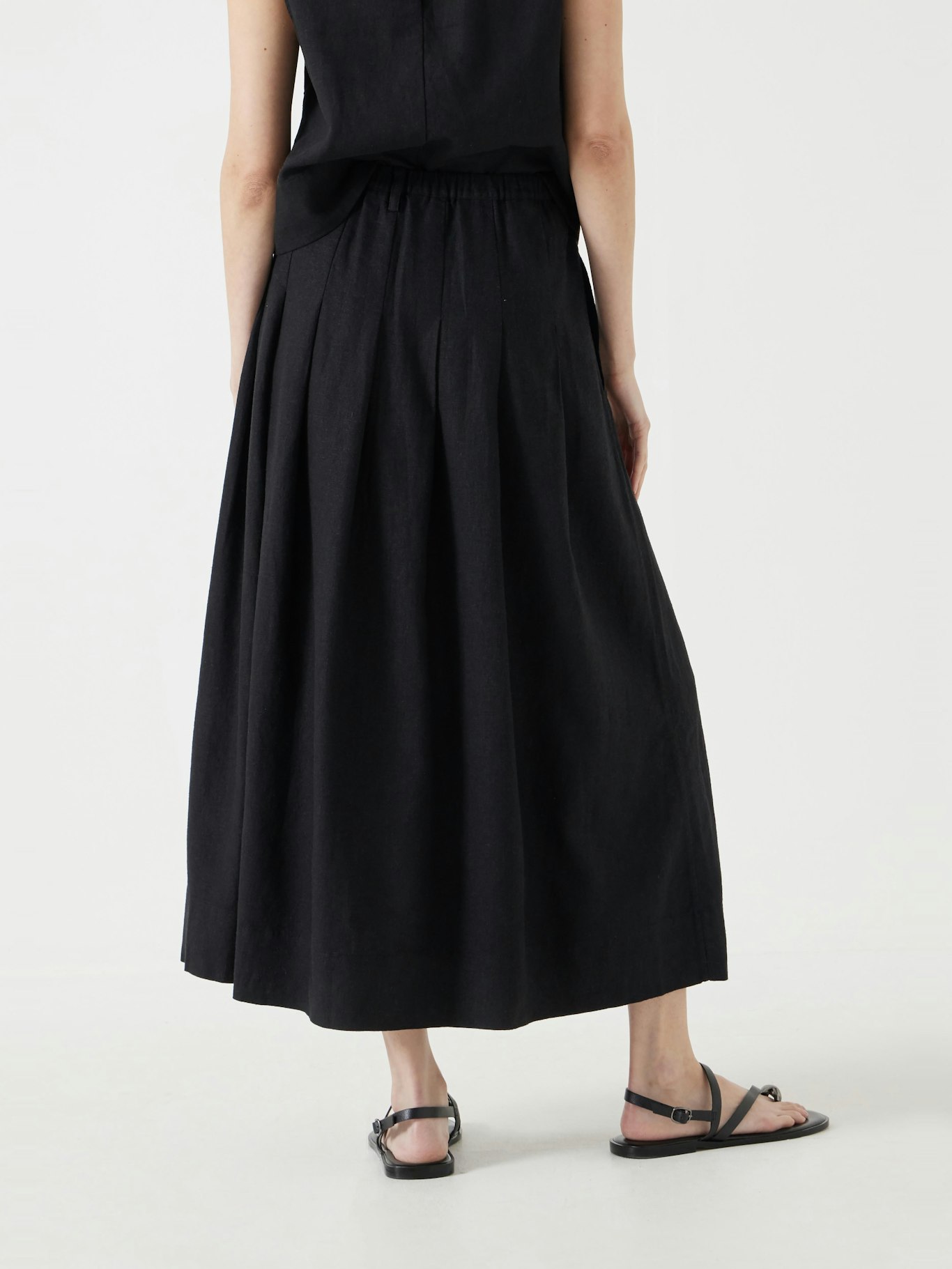 012960-0463-03 Ivy Pleated Linen Blend Midi Skirt