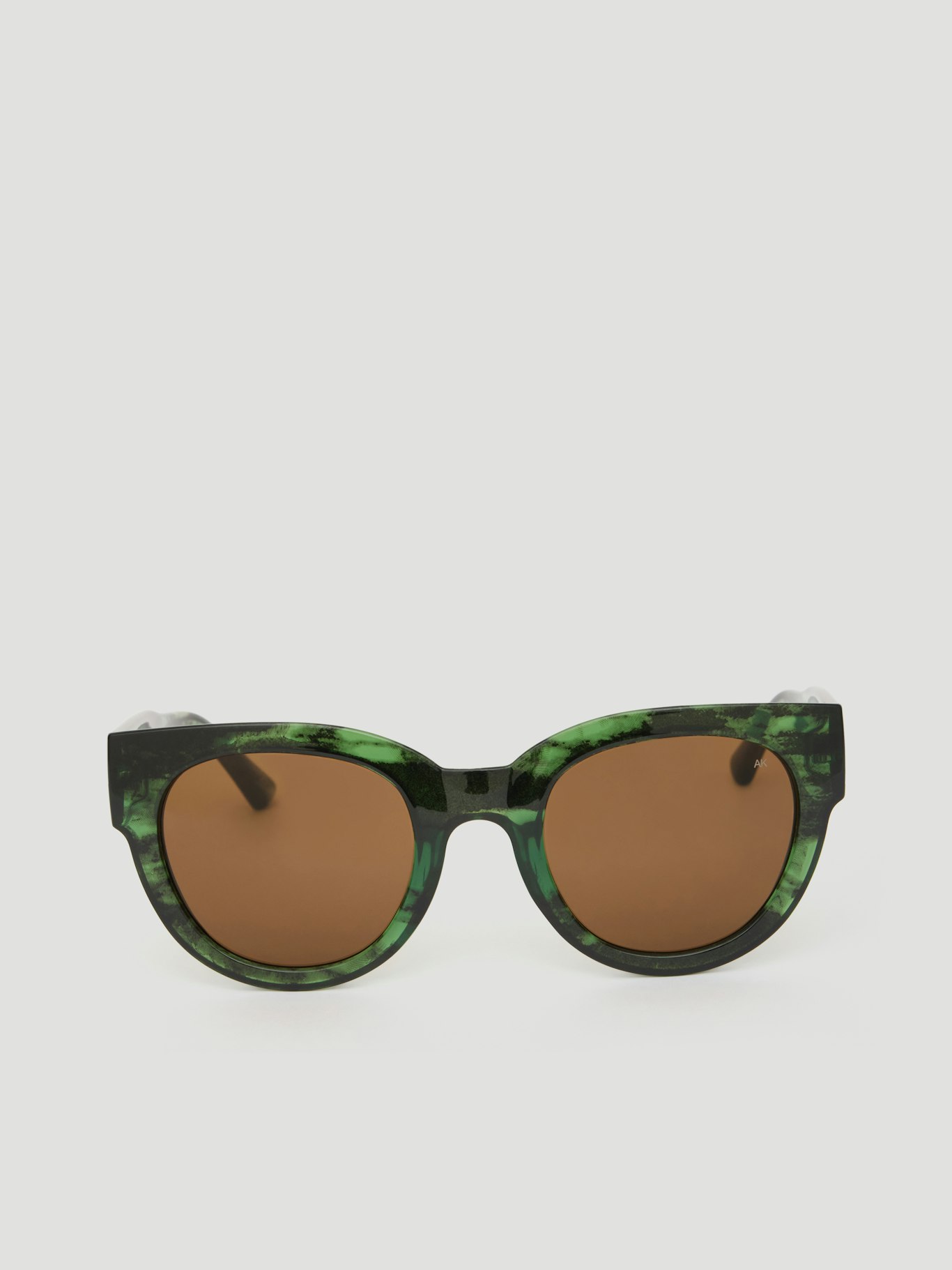 014986-2001-07 A.Kjaerbede Lilly Sunglasses