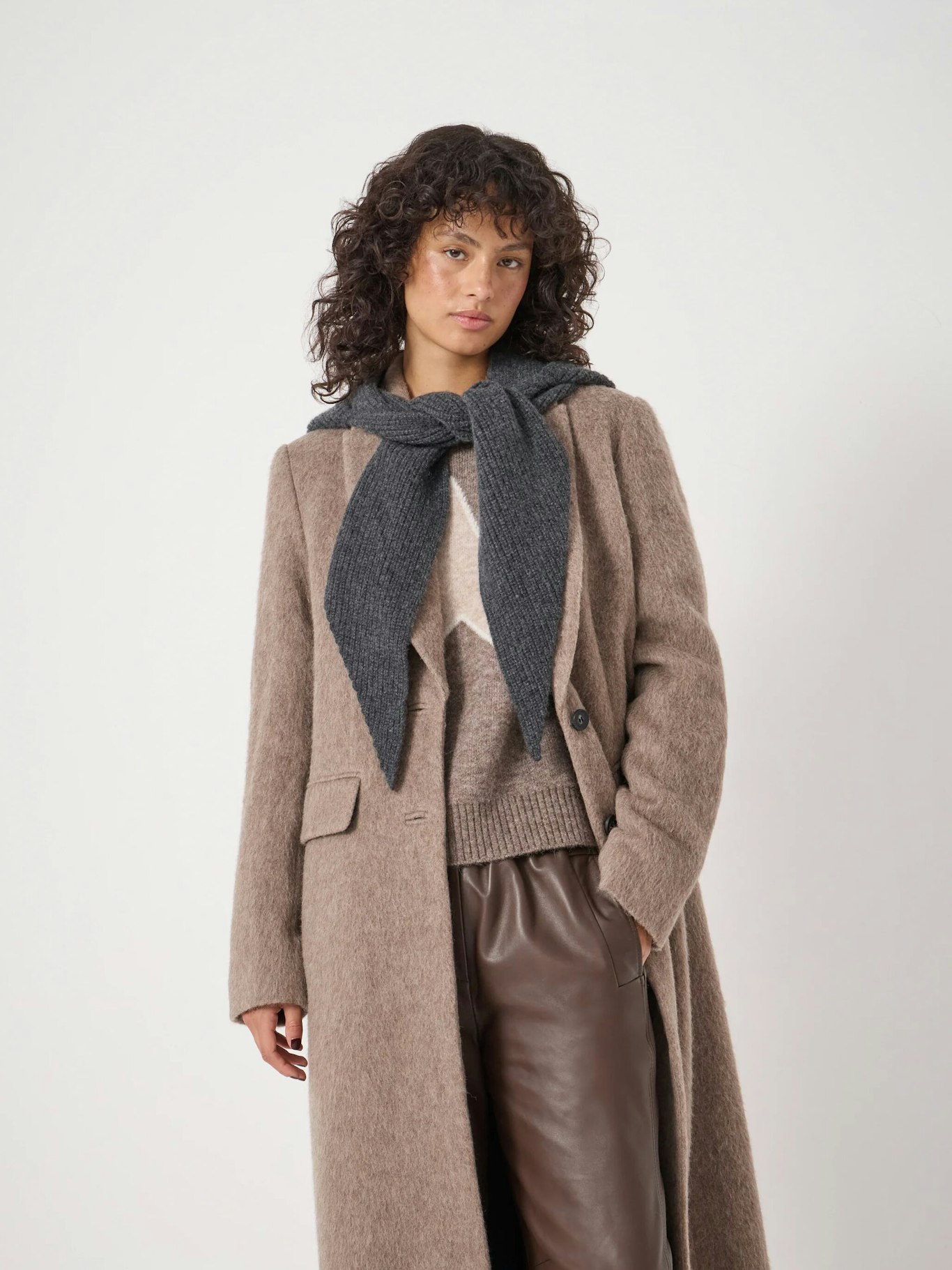 014151-2806-01 Cashmere Hooded Scarf