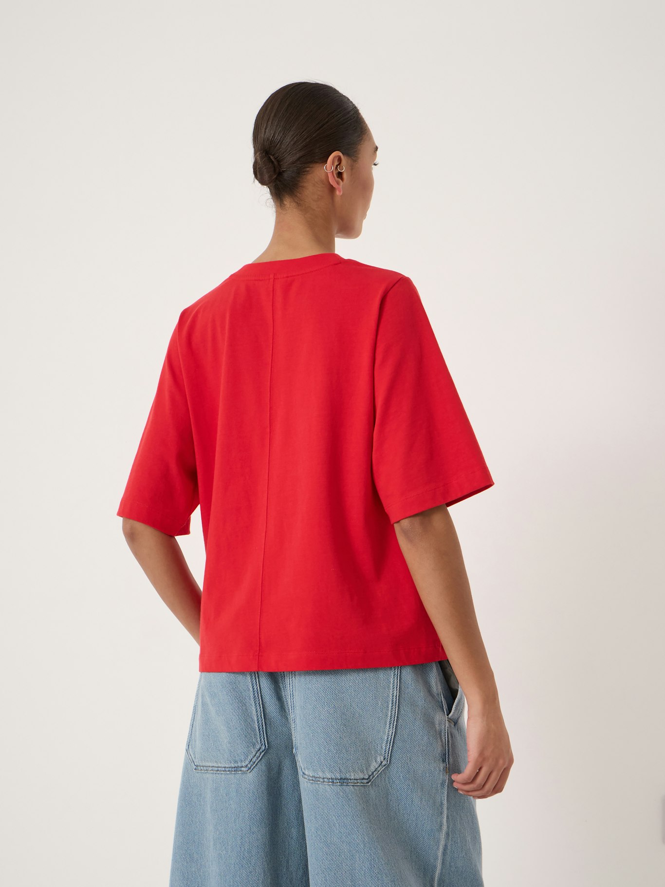 013228-0074-03 Romina Heavyweight Cotton T-Shirt