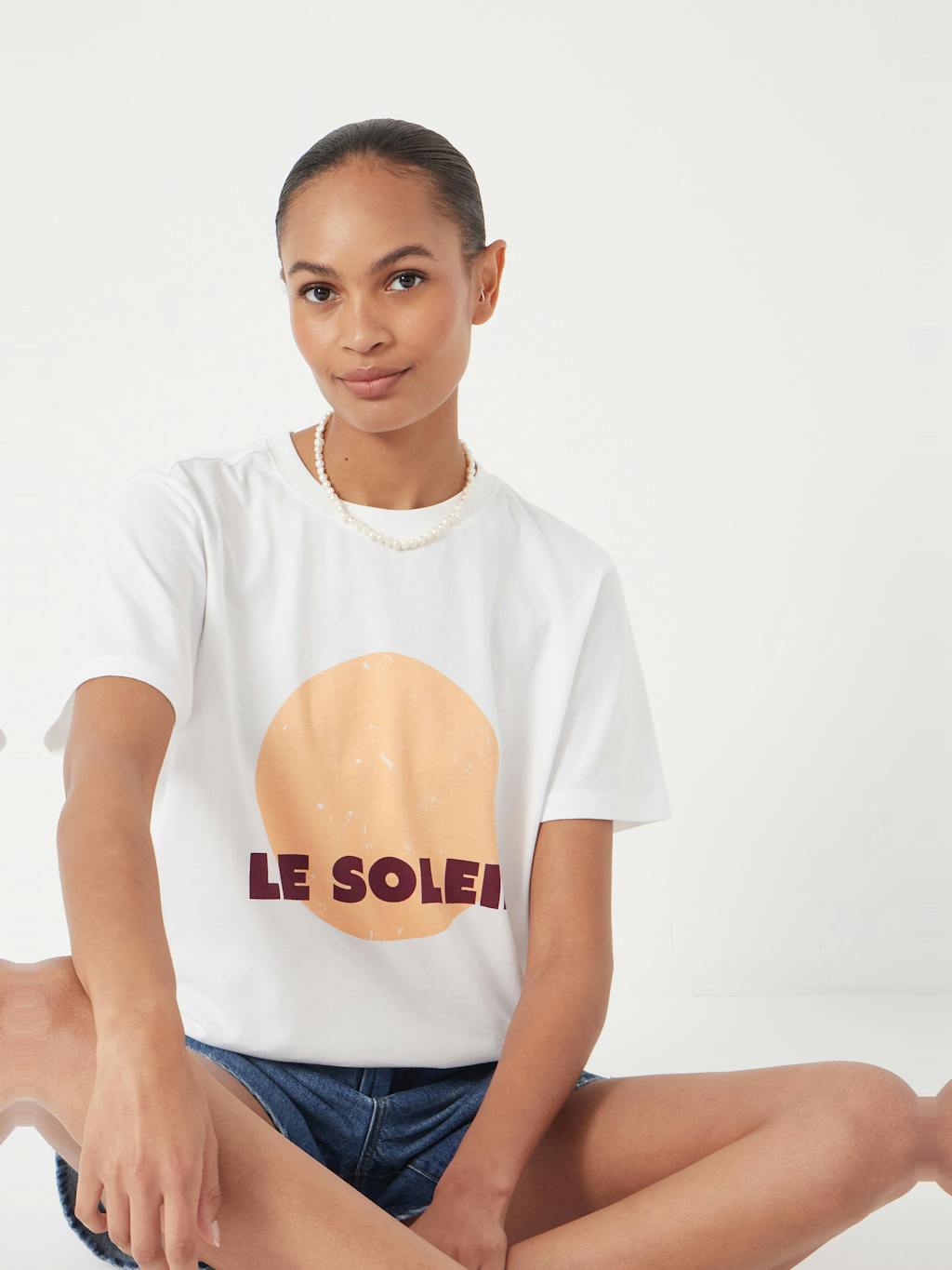 014021-0004-04 Le Soleil Graphic Cotton T-Shirt