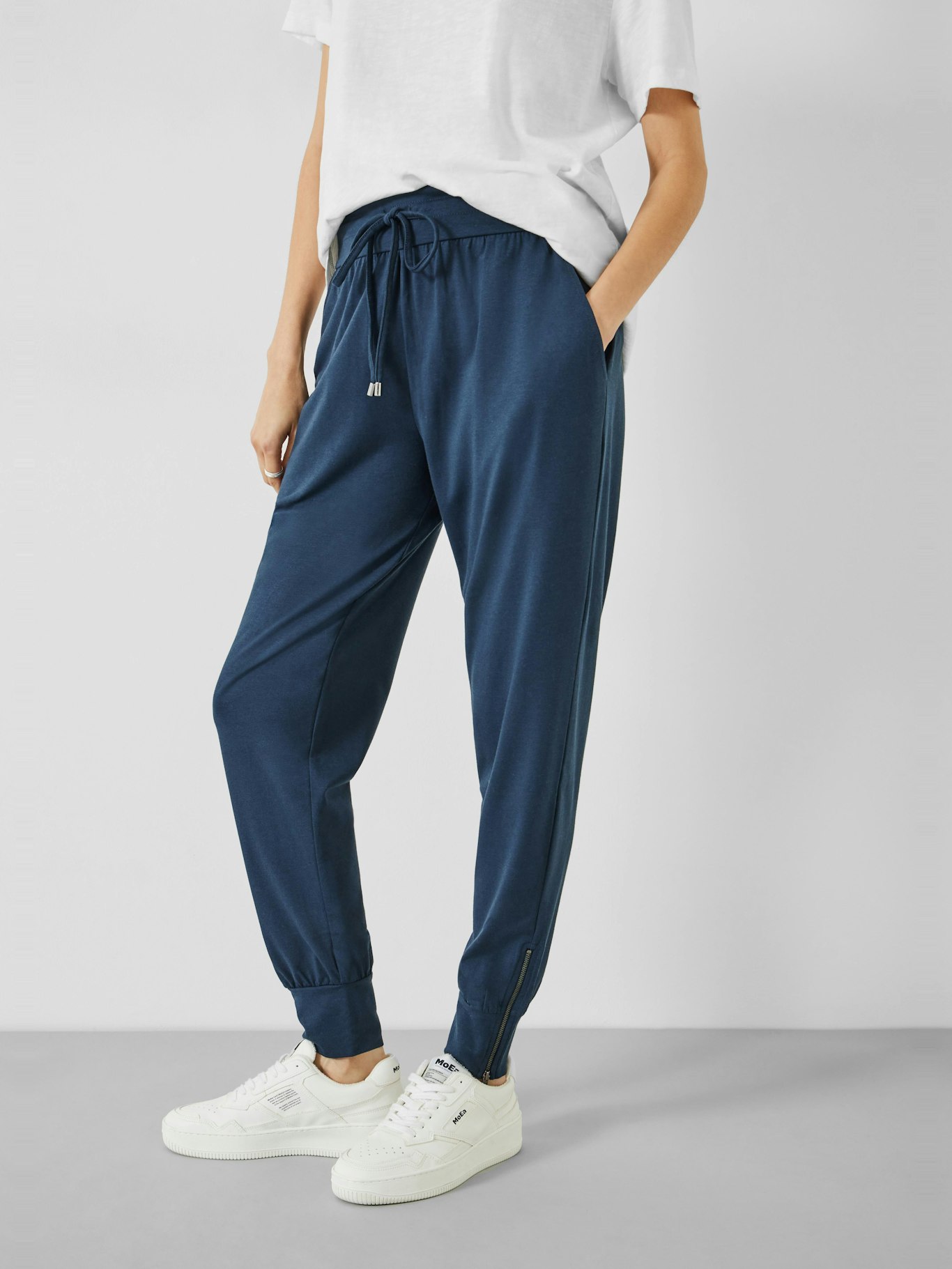 014224-2921-02 Amie Zip Cuffed Joggers