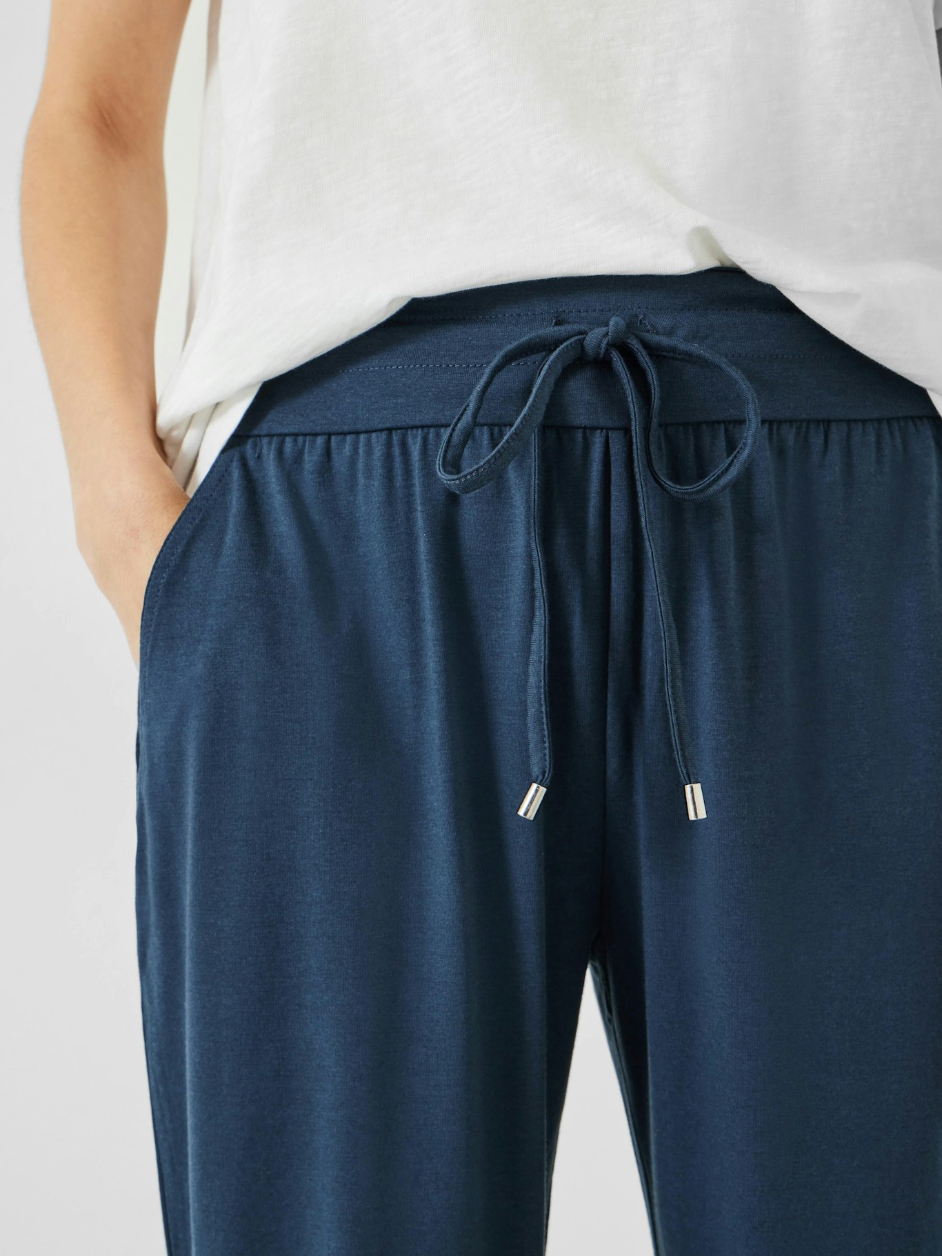 014224-2921-04 Amie Zip Cuffed Joggers