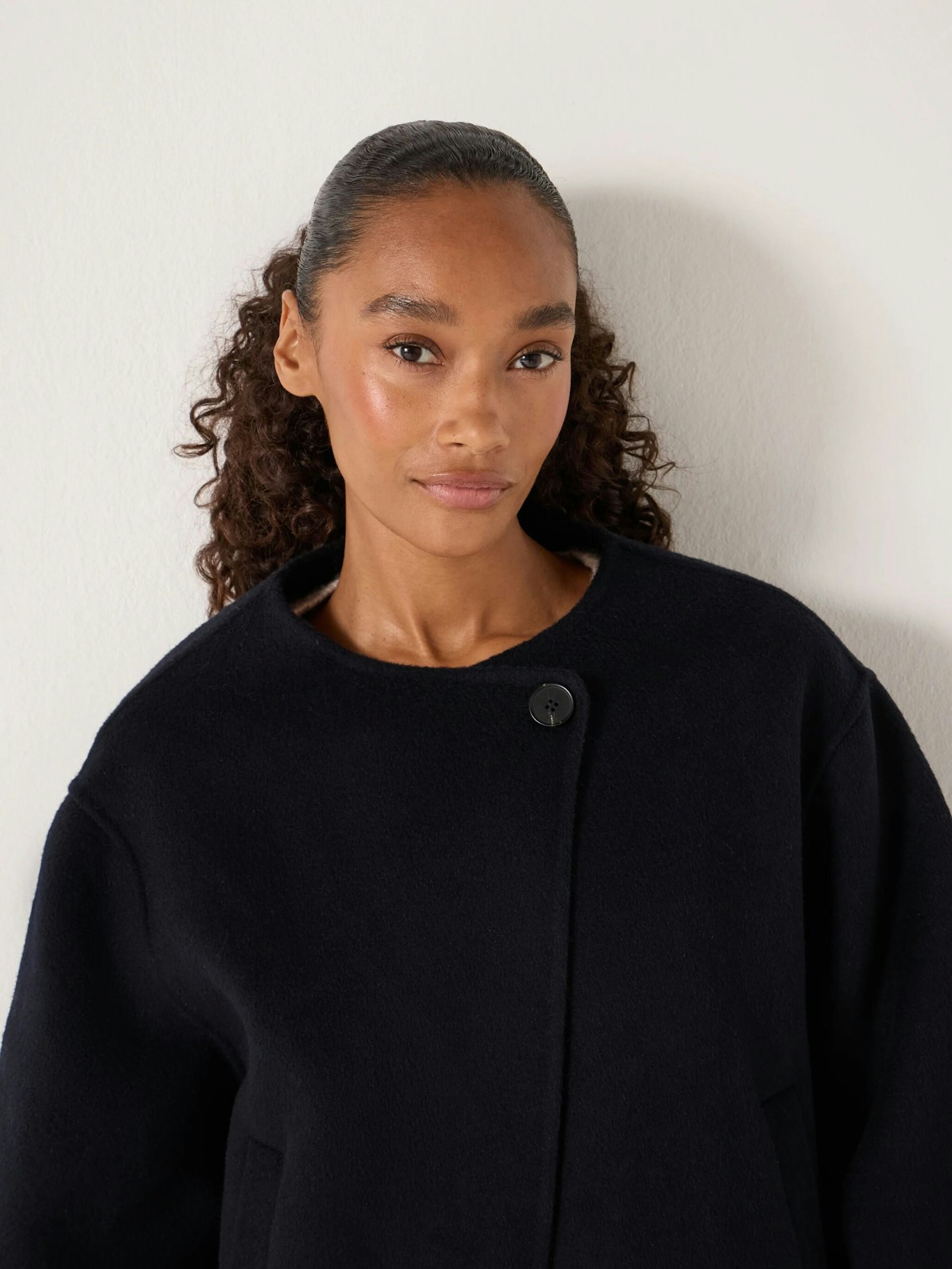 014278-1677-03 Linnie Pure Wool Double Faced Collarless Jacket