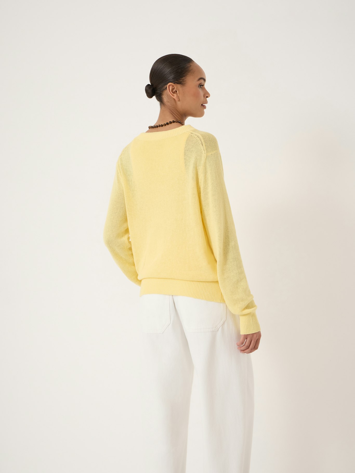 015098-0754-03 Coralie Linen Blend V Neck Jumper