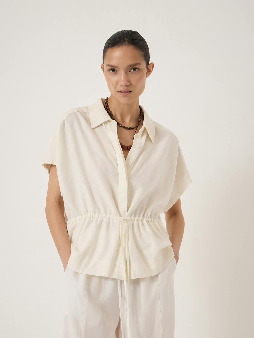 014771-0001-01 Mirai Linen Blend Short Sleeve Shirt