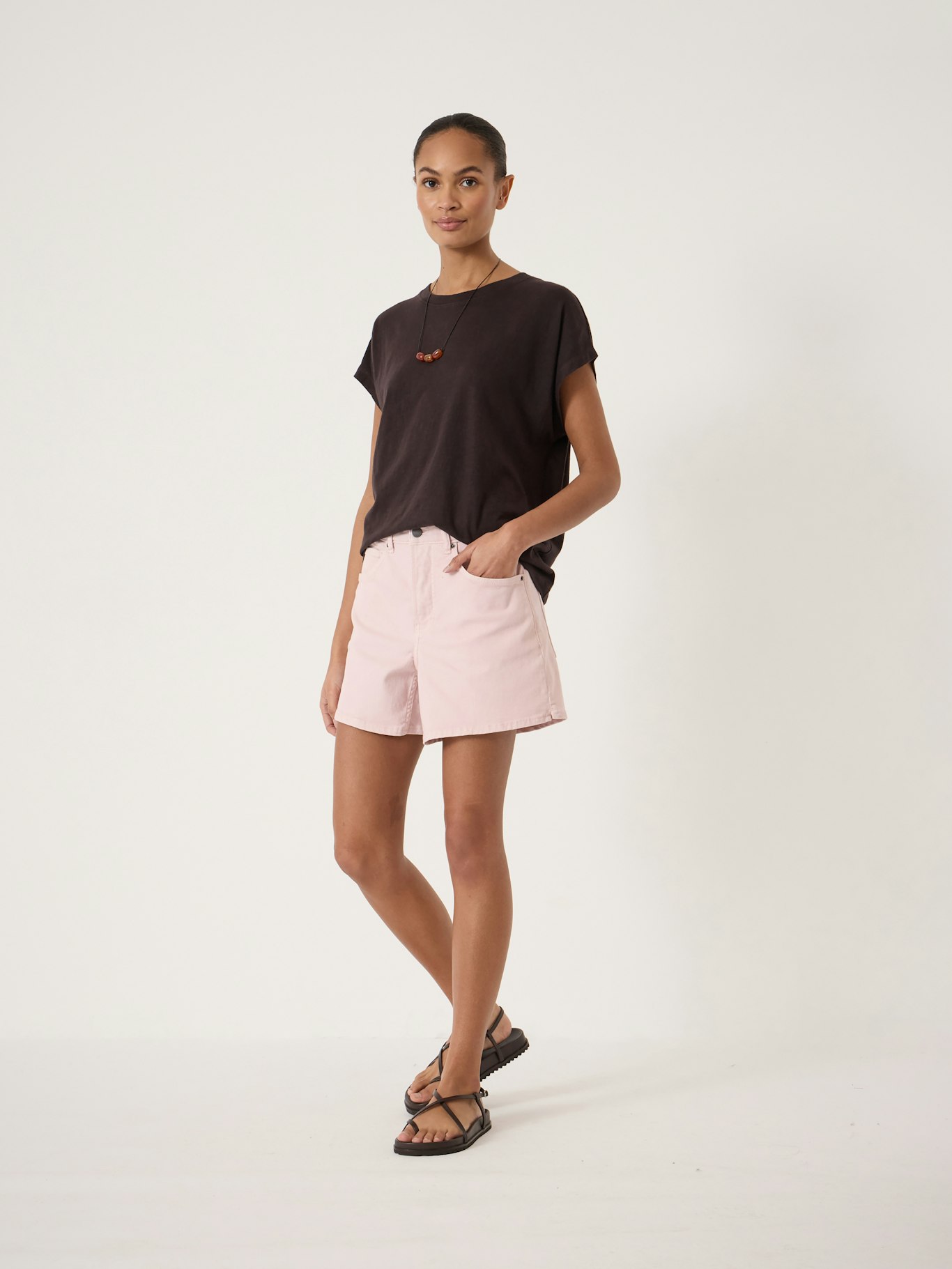 015269-3090-01 Essential High-Rise Denim Stretch Shorts