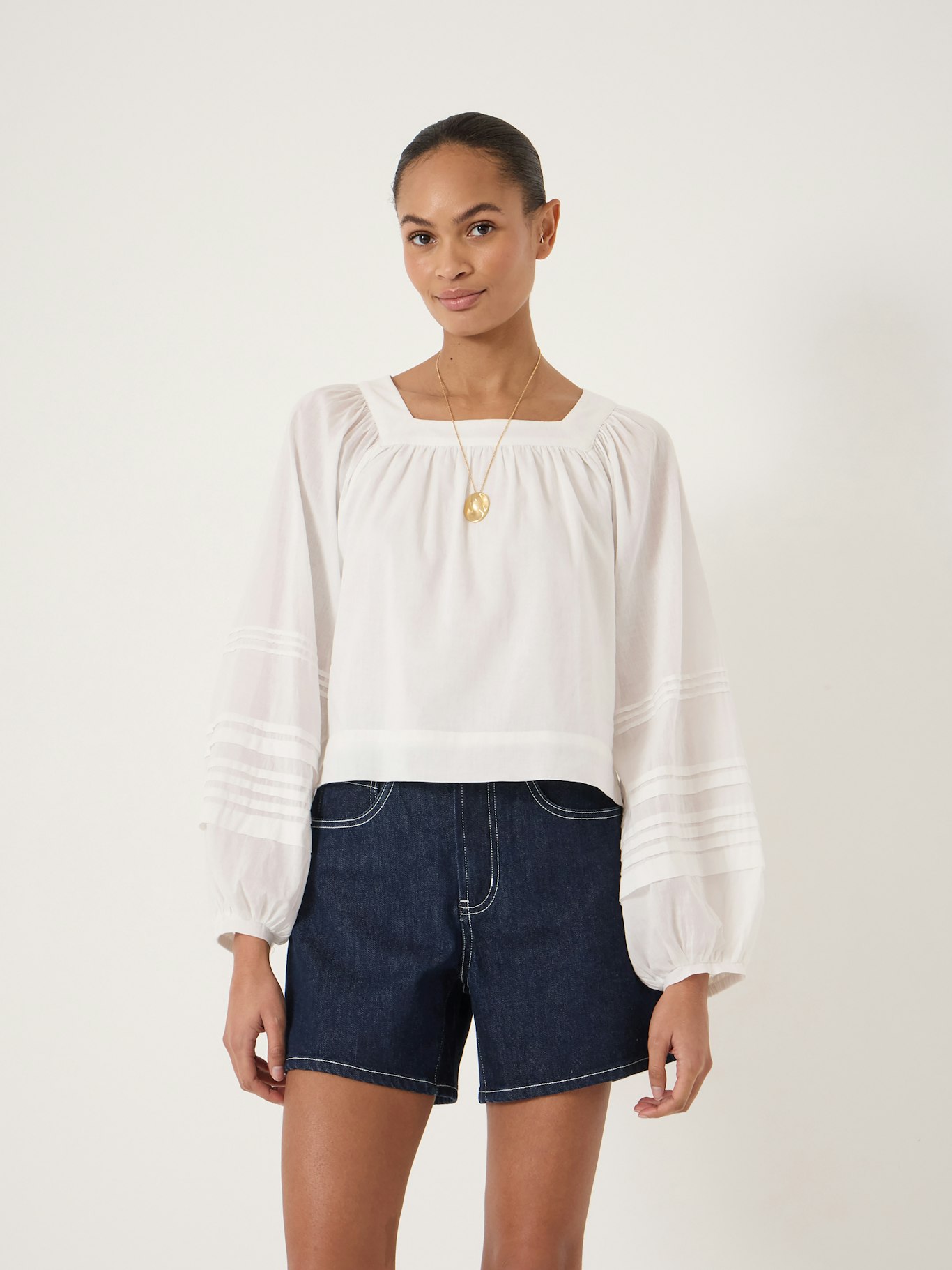 014477-0001-01 Raye Square Neckline Cotton Blouse