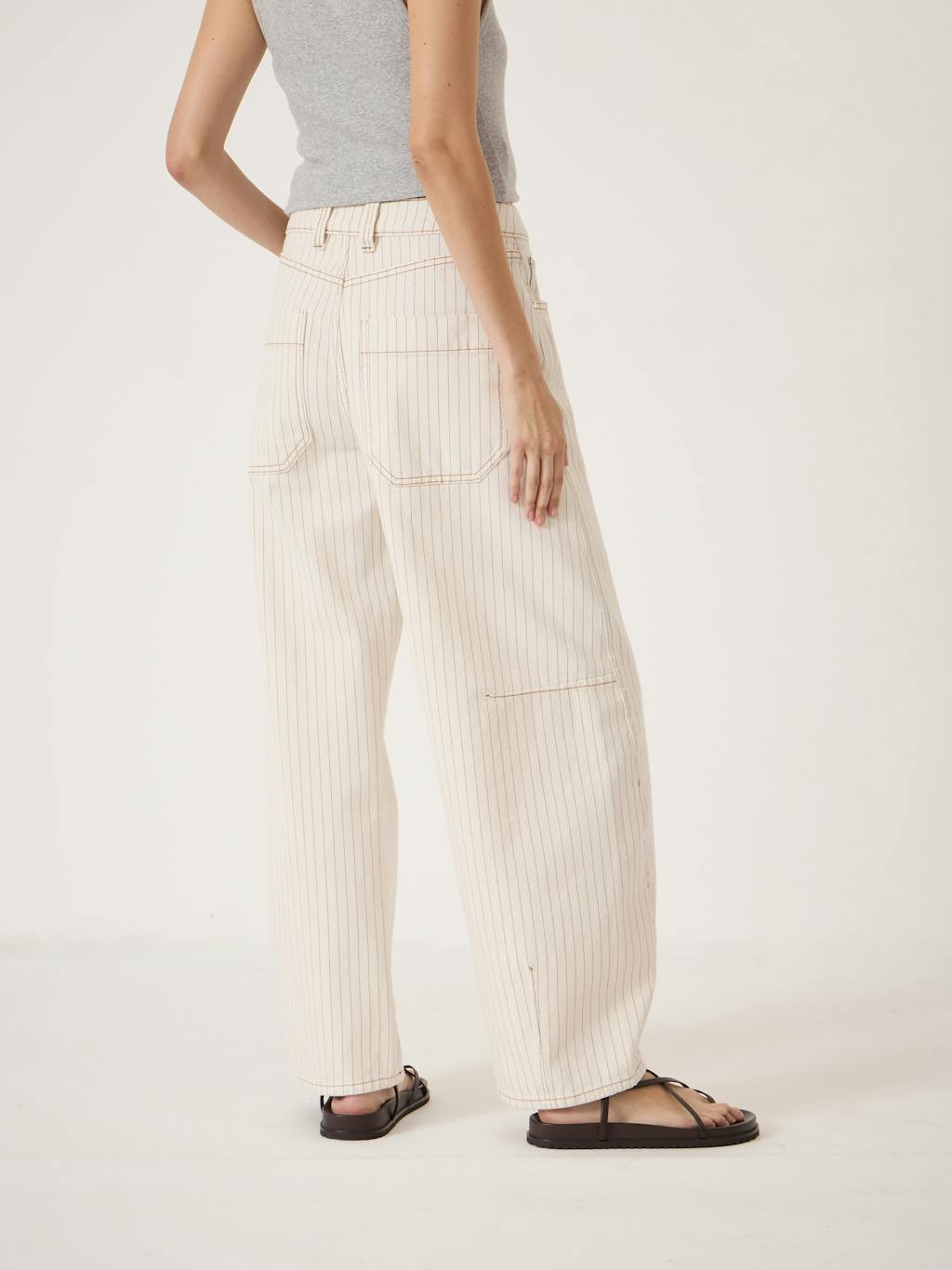 014835-0001-04 Bree Stripe Horseshoe Barrel Leg Jeans