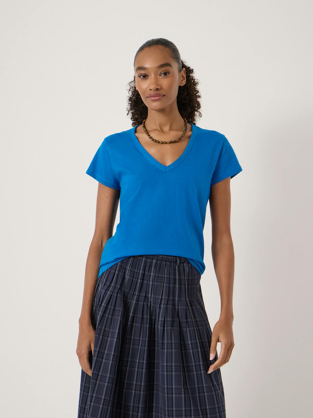 014925-1749-01 Slim Fit Slub Cotton V Neck T-Shirt