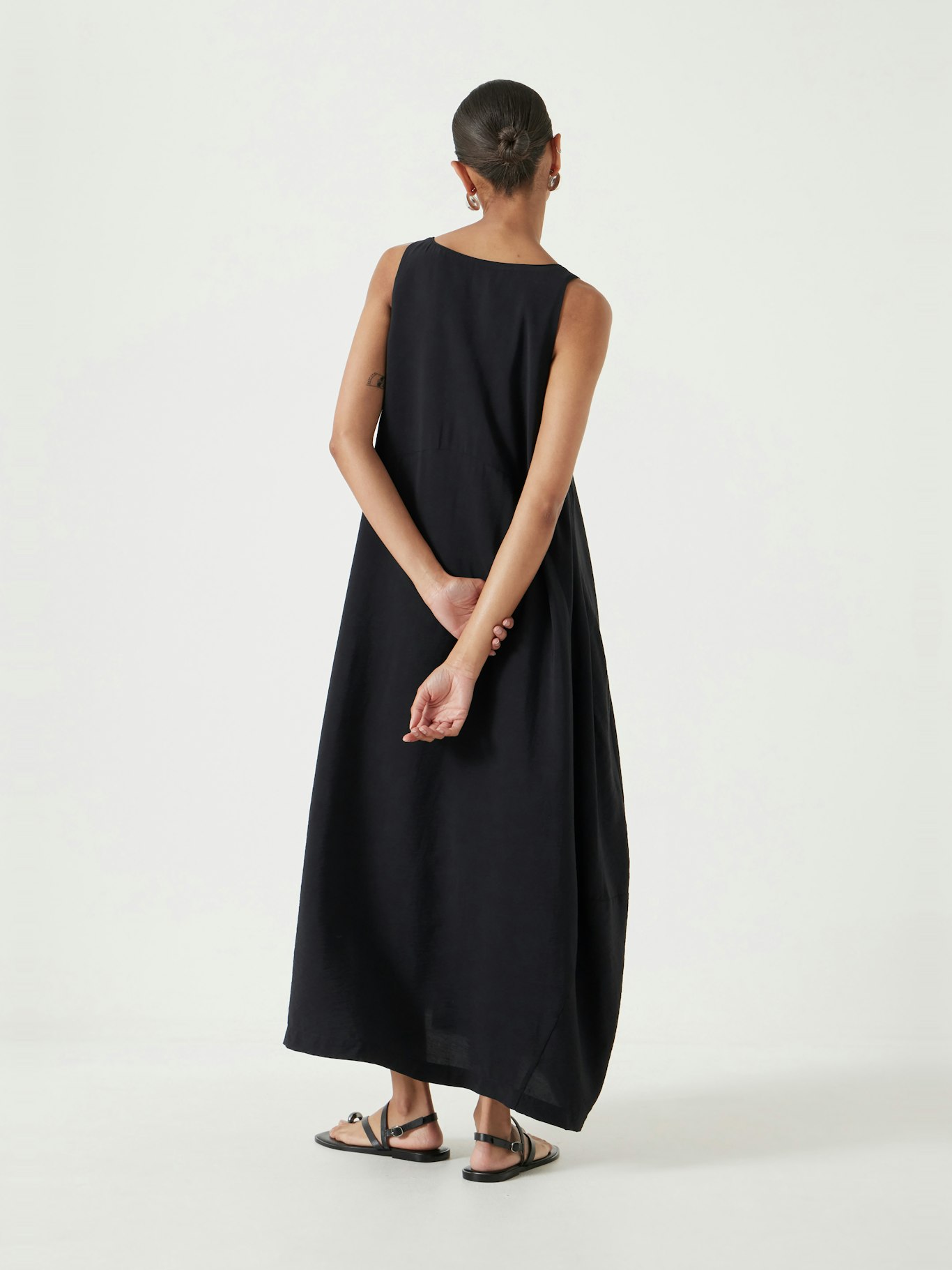 013798-0456-03 Liddie Barrel Tank Dress