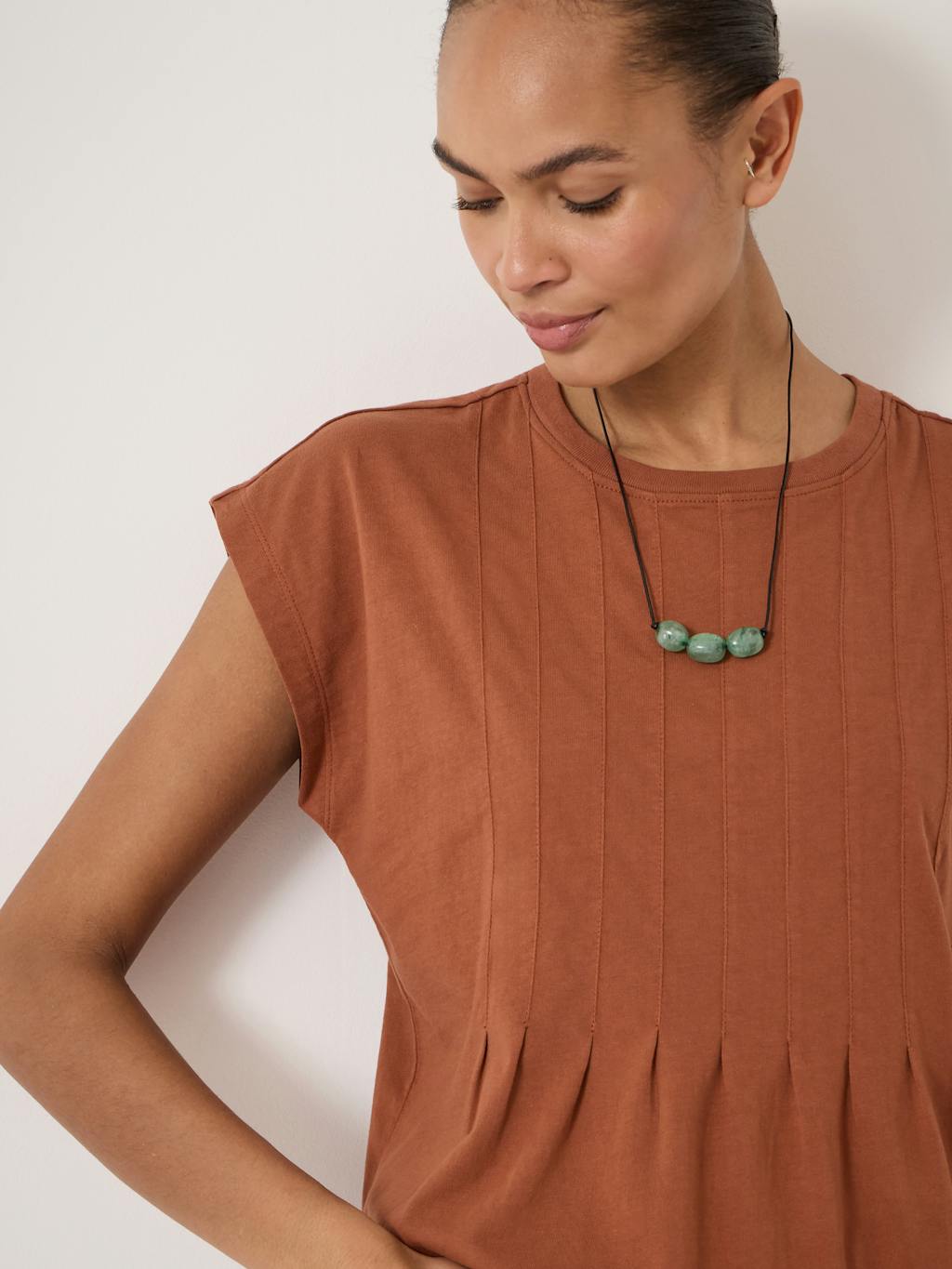 014633-0659-04 Ellery Pleat Release T-Shirt