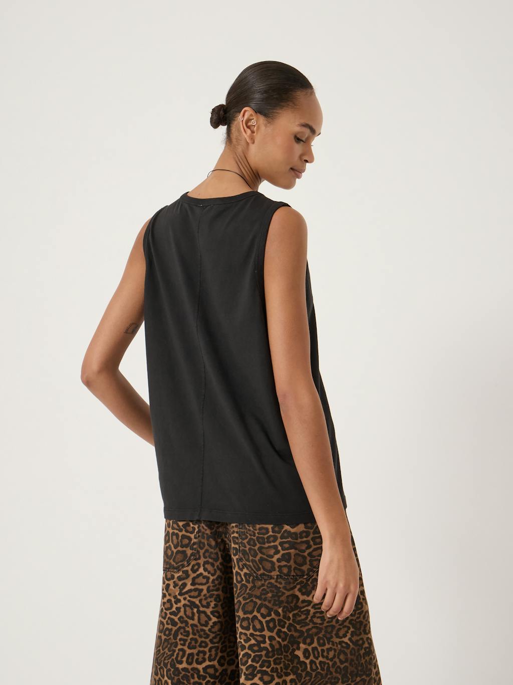 015180-0456-03 Carla Relaxed Tank Top