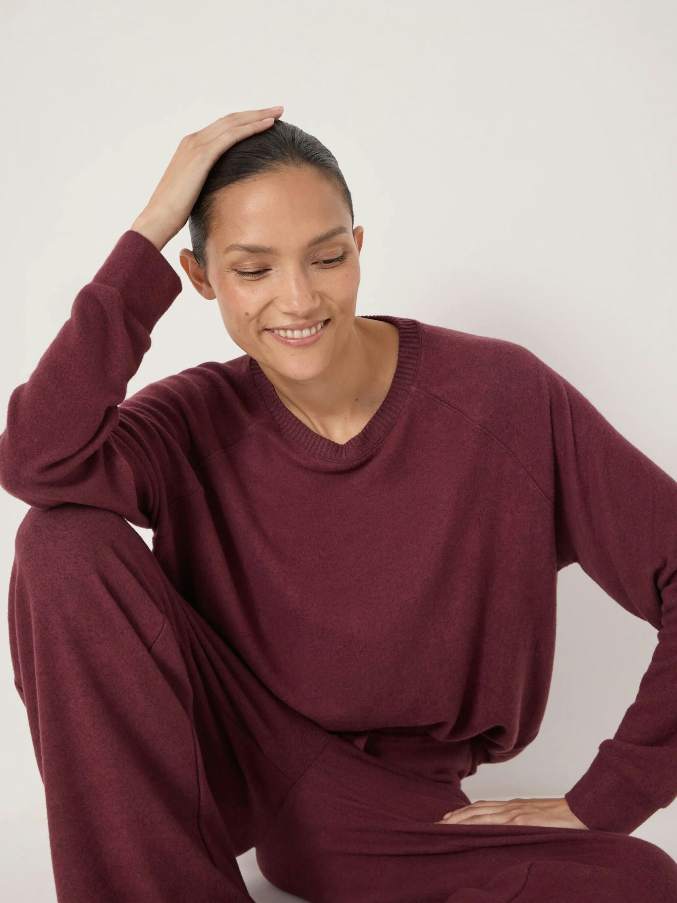 013876-1410-04 Elle Supersoft Raglan Top