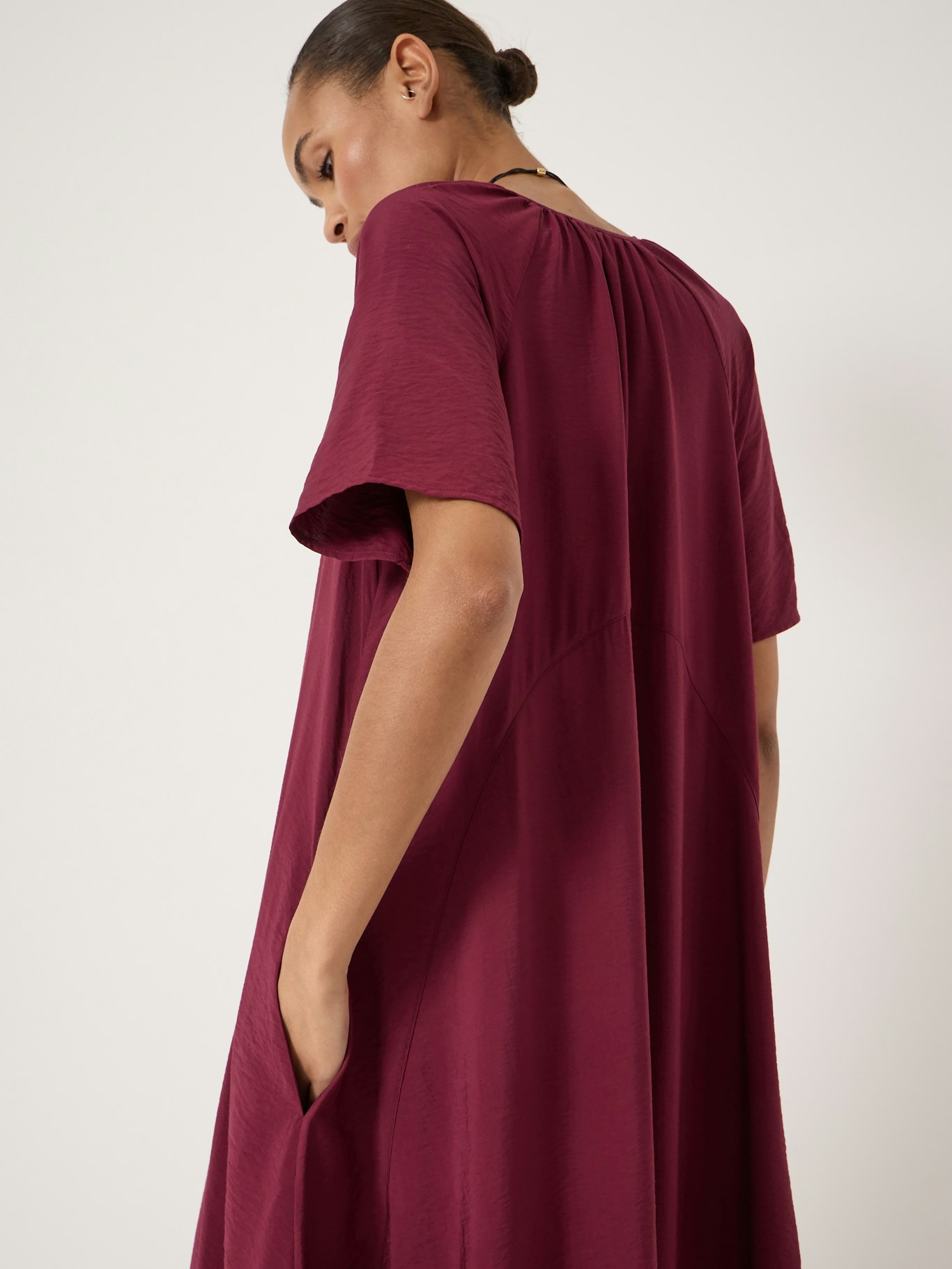 014907-3278-04 Liddie Short Sleeve Barrel Dress