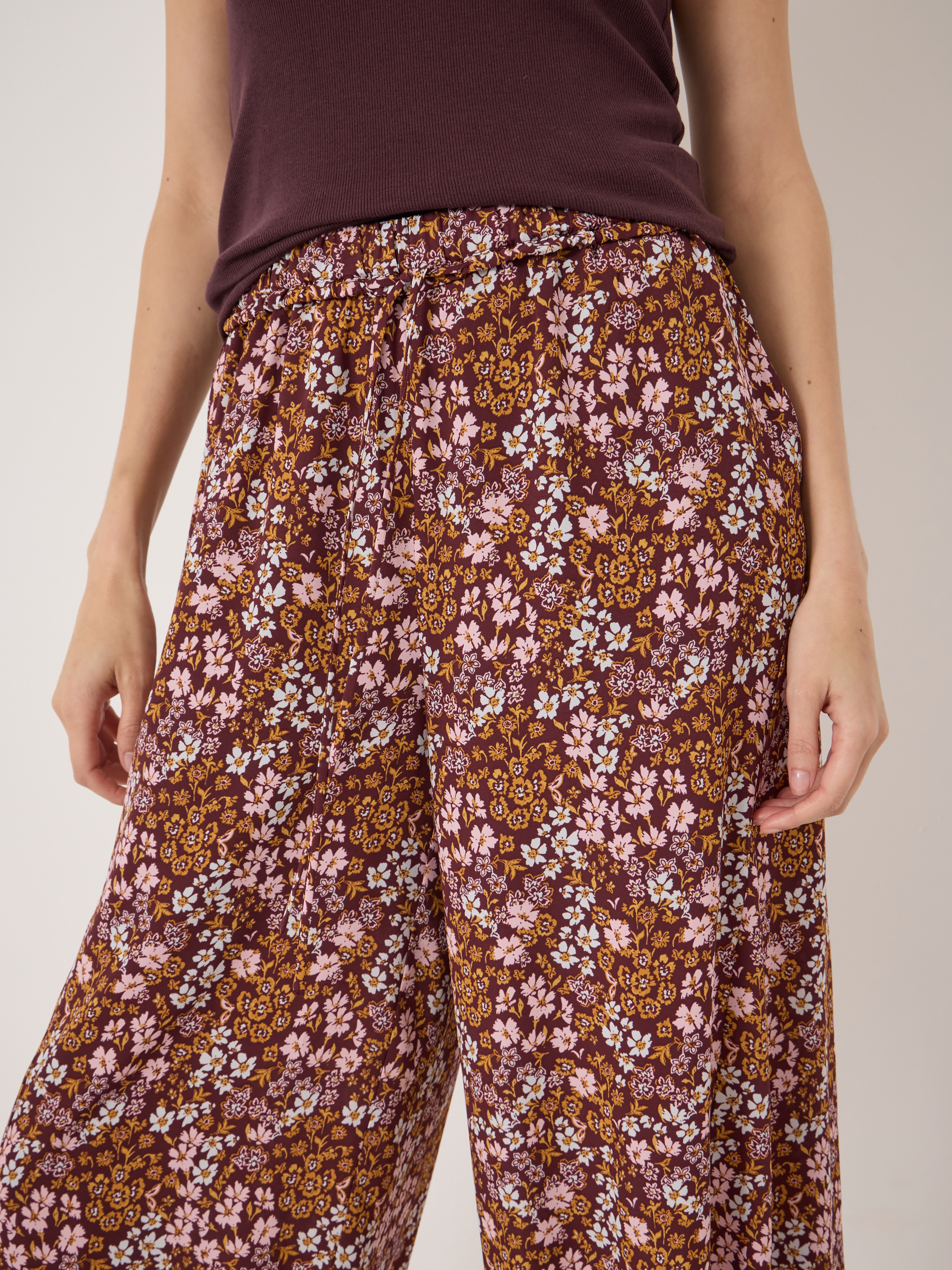Nyra Printed Balloon Hem Trousers