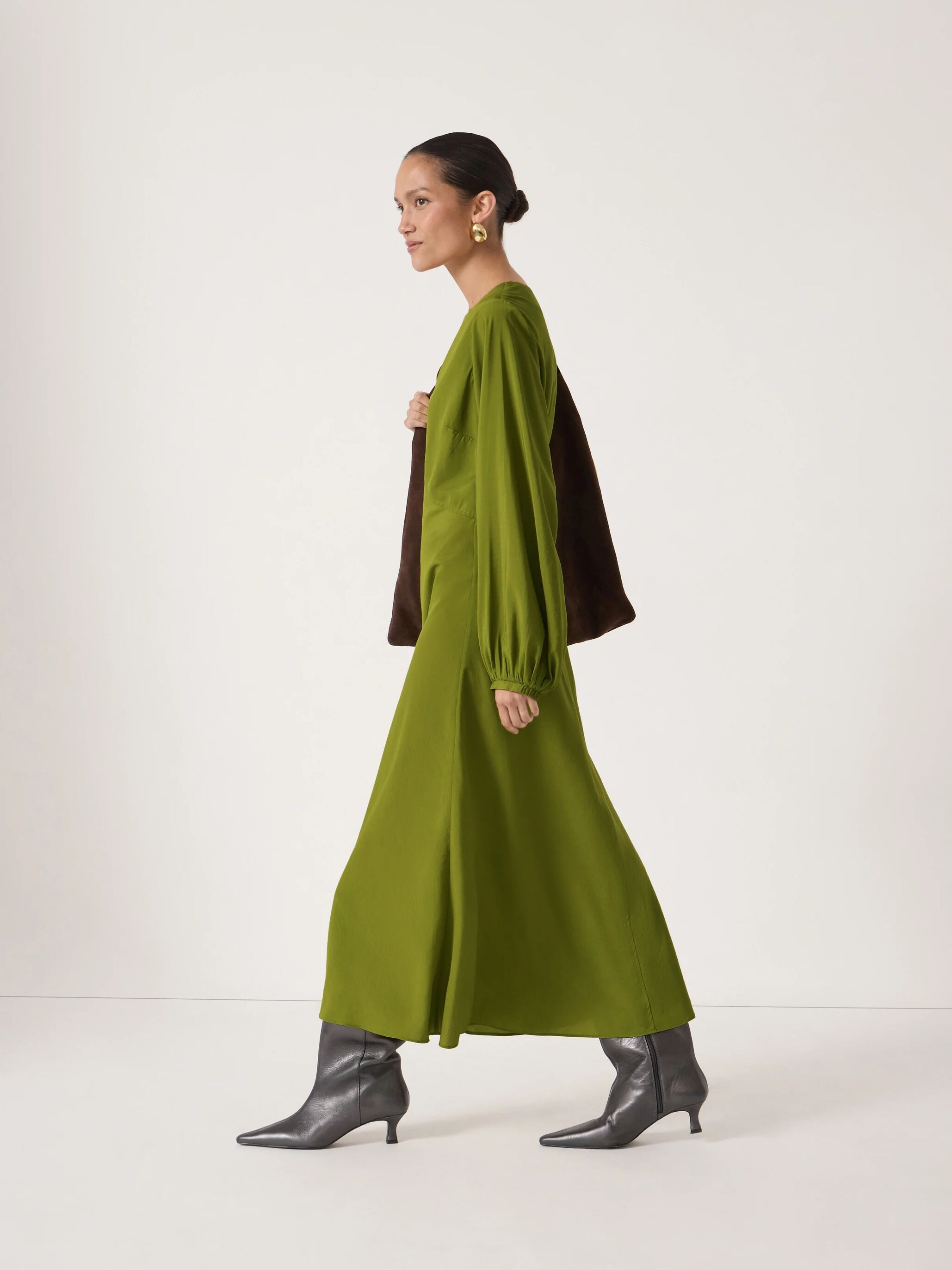 Grace V-Neck Long Sleeve Dress