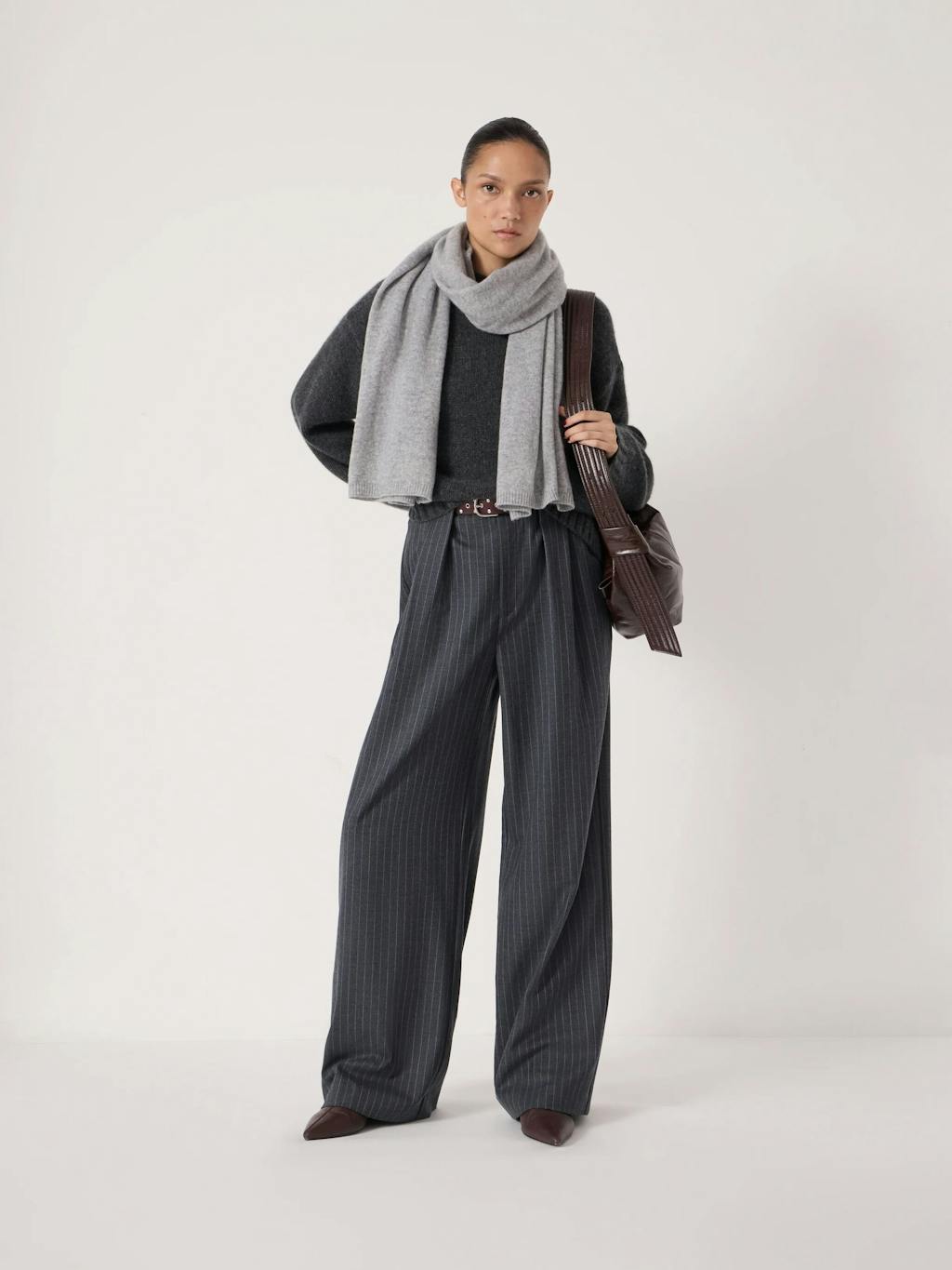 014371-2805-01 Cashmere Scarf