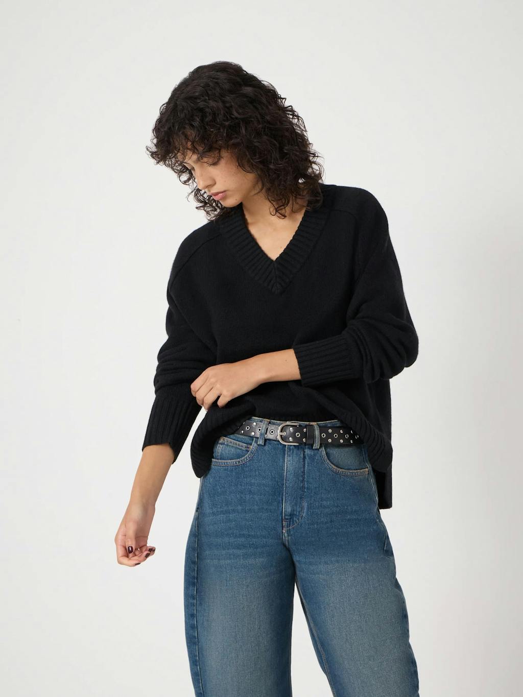 012971-0456-02 Erica Merino Wool V Neck Jumper