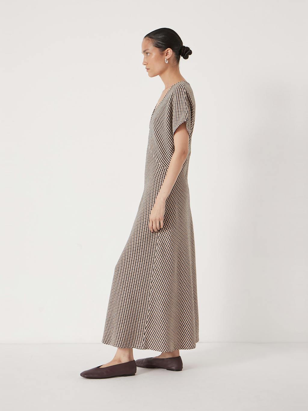 014545-0331-03 Grace Jersey Gingham Check V-Neck Maxi Dress
