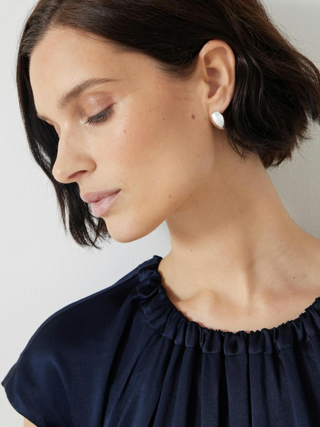 013692-3038-02 Teardrop Pendant Earrings