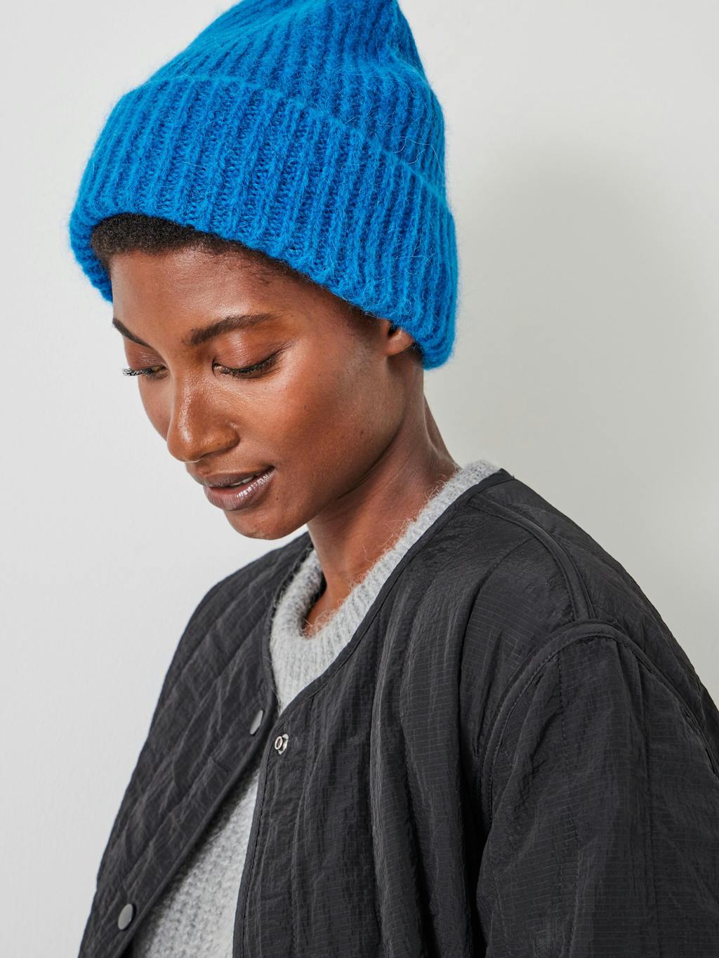 013089-1615-02 River Rib Beanie