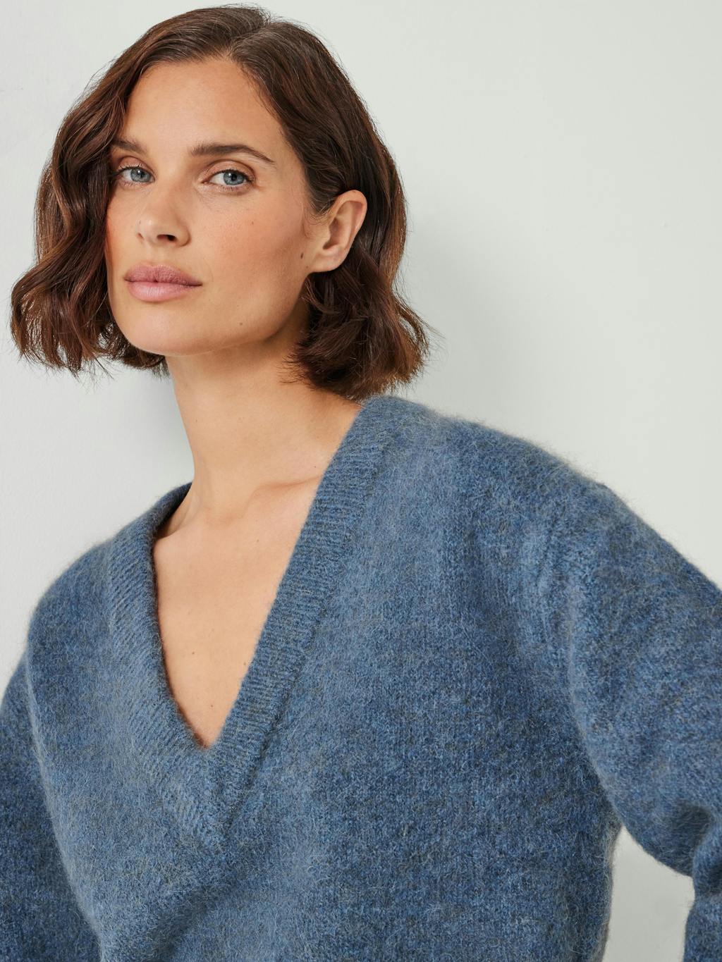 012176-3313-04 Lacey V Neck Alpaca Blend Jumper